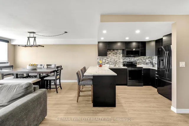 Additional property image - 18 Holborn Crt Unit 602