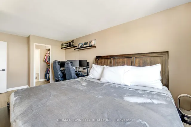 Additional property image - 18 Holborn Crt Unit 602