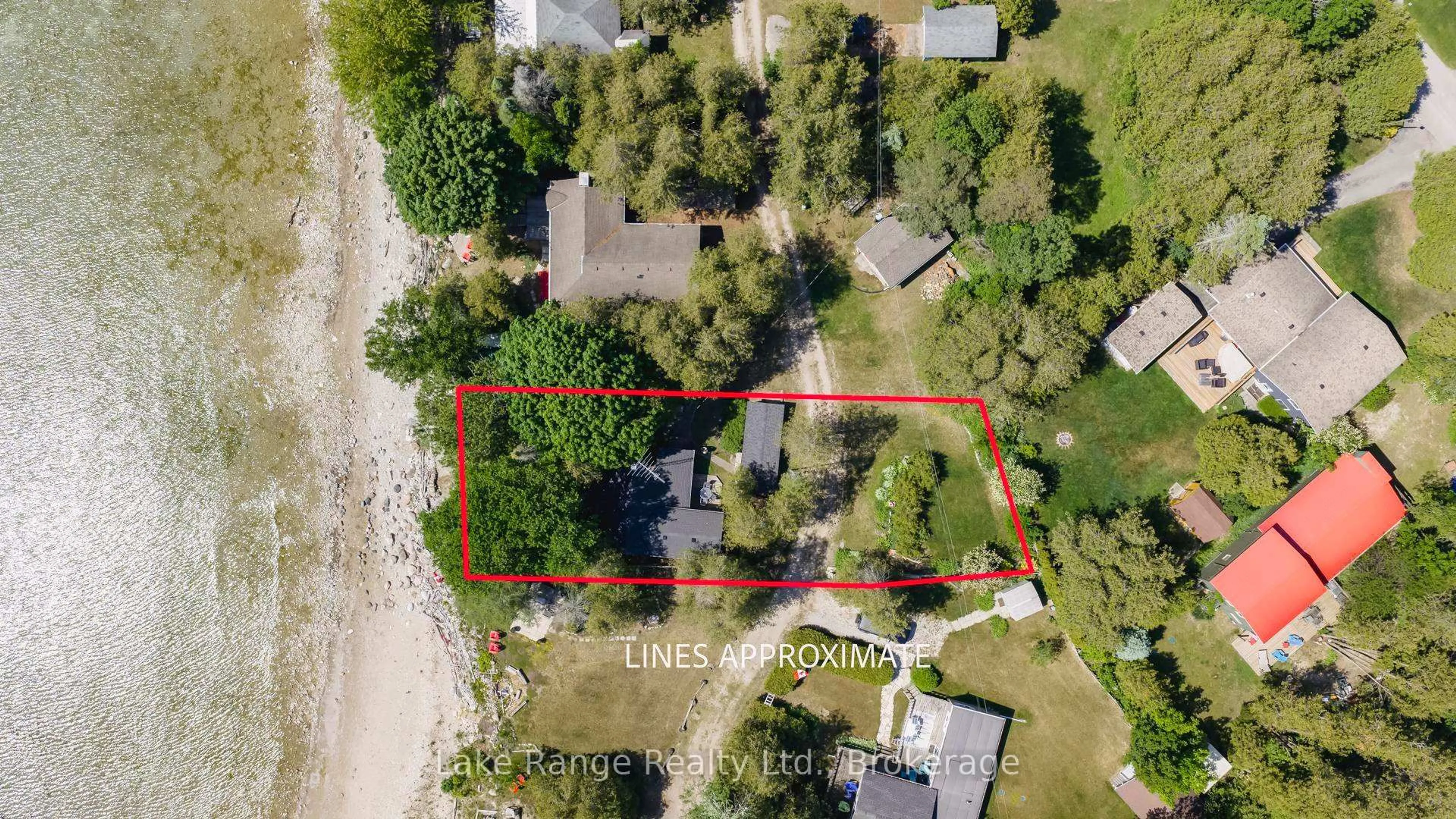 A pic from outside/outdoor area/front of a property/back of a property/a pic from drone, unknown for 921 Cedar Tr, Huron-Kinloss Ontario N0G 2R0