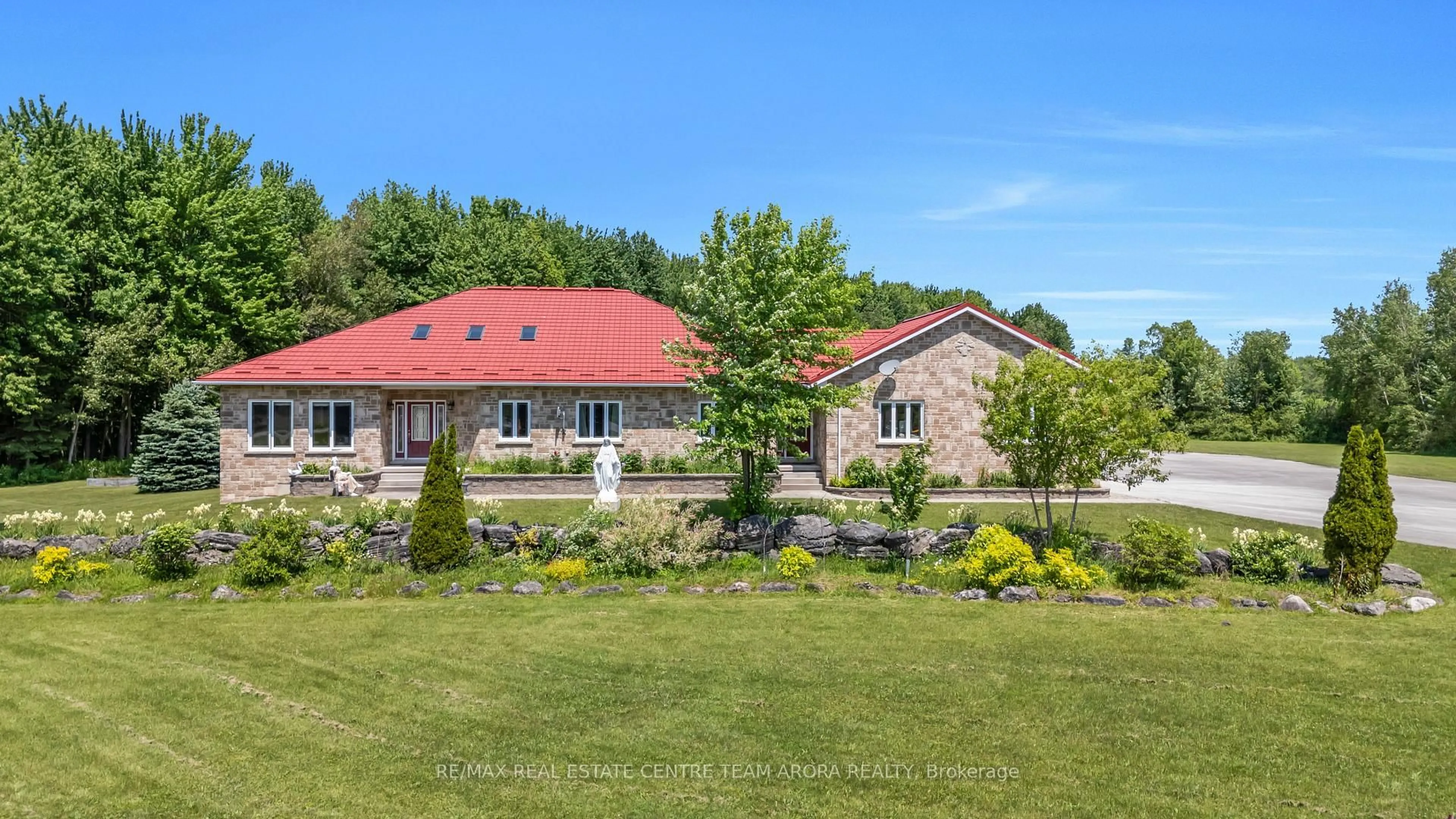 A pic from outside/outdoor area/front of a property/back of a property/a pic from drone, building for 541009 Concession Ndr 14 Rd, West Grey Ontario N0G 1L0