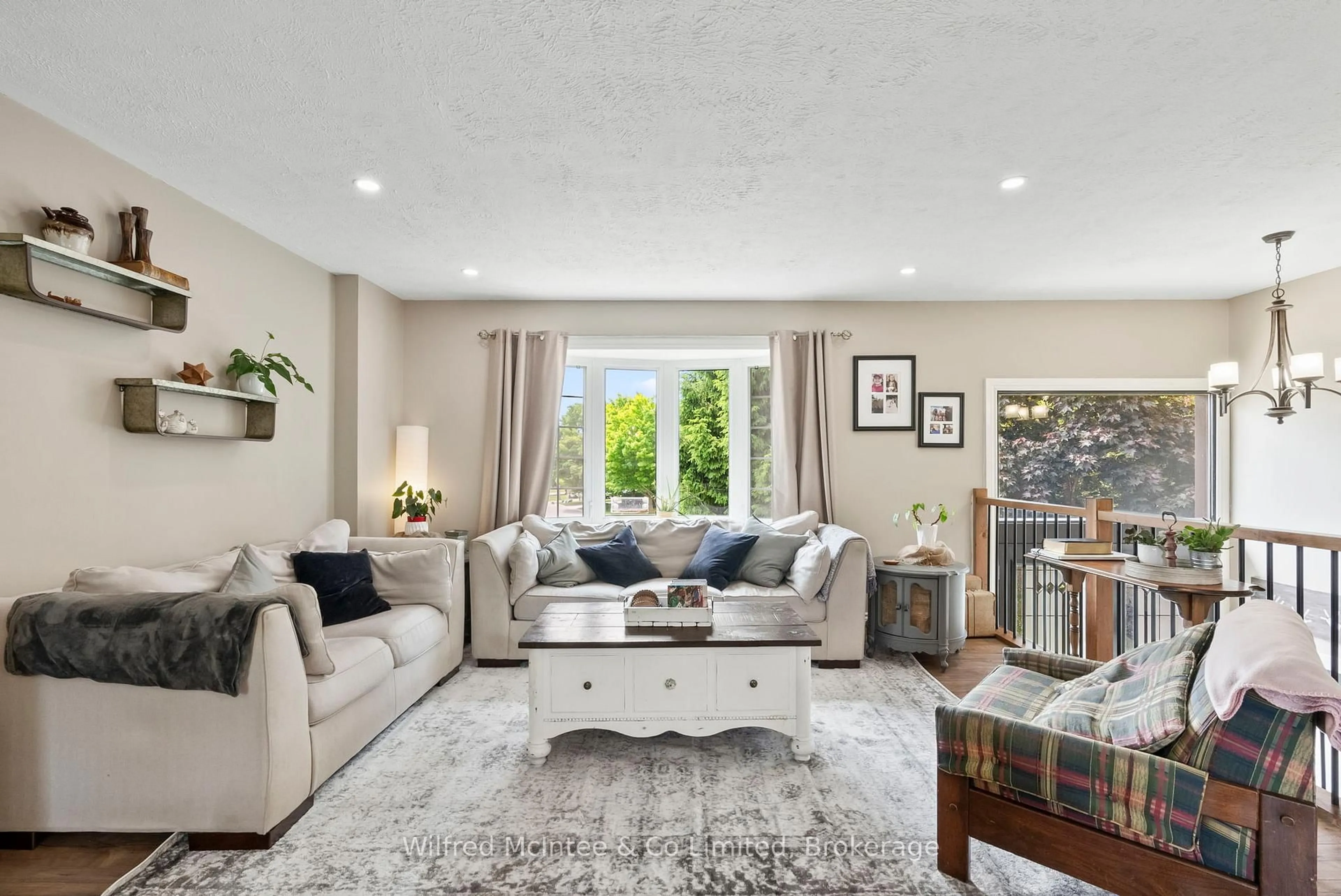 Living room with furniture, unknown for 146 MELISSA Cres, Wellington North Ontario N0G 2L3