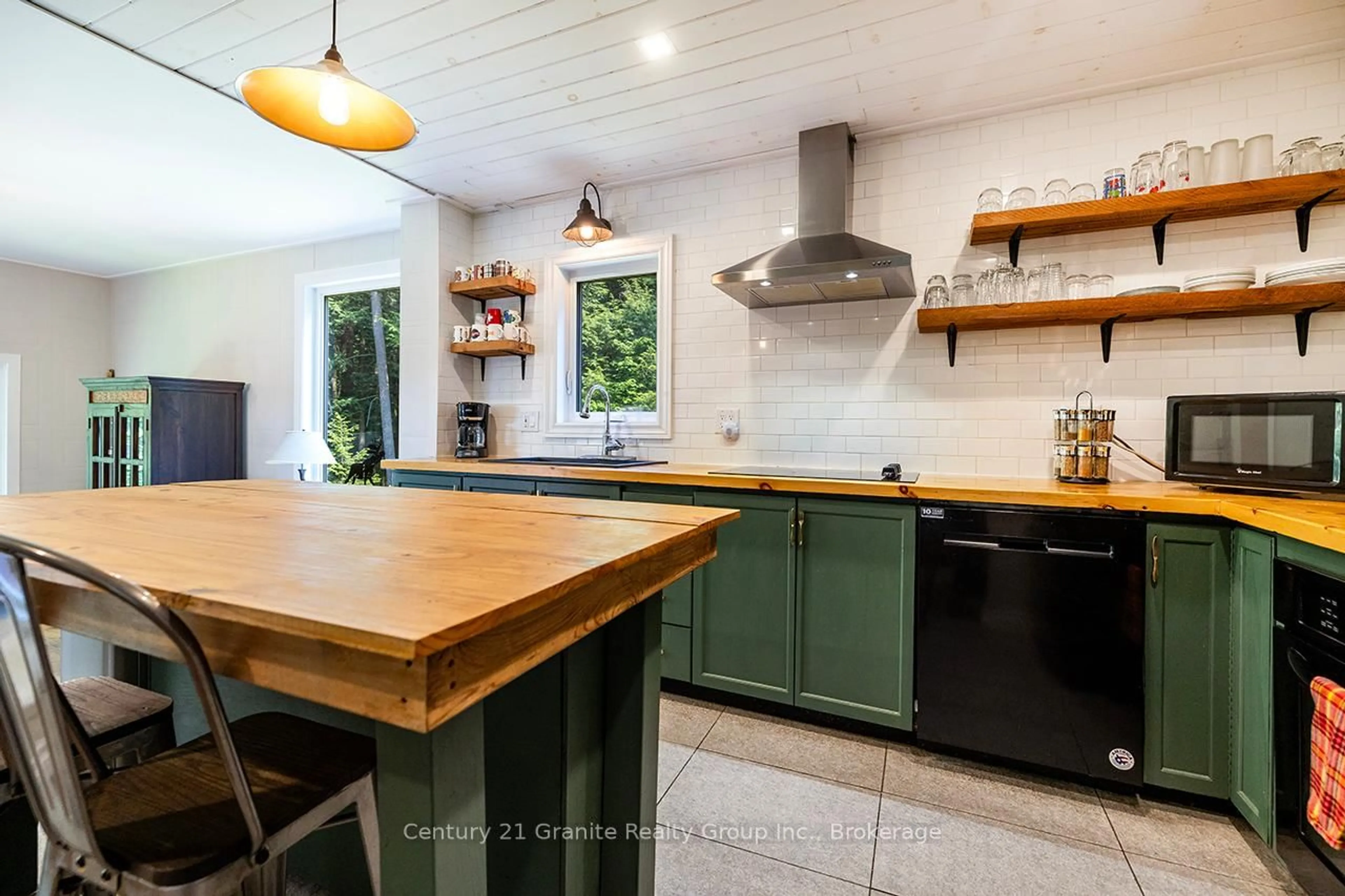 Open concept kitchen, unknown for 85 Nevison Dr, Kawartha Lakes Ontario K0M 2L0