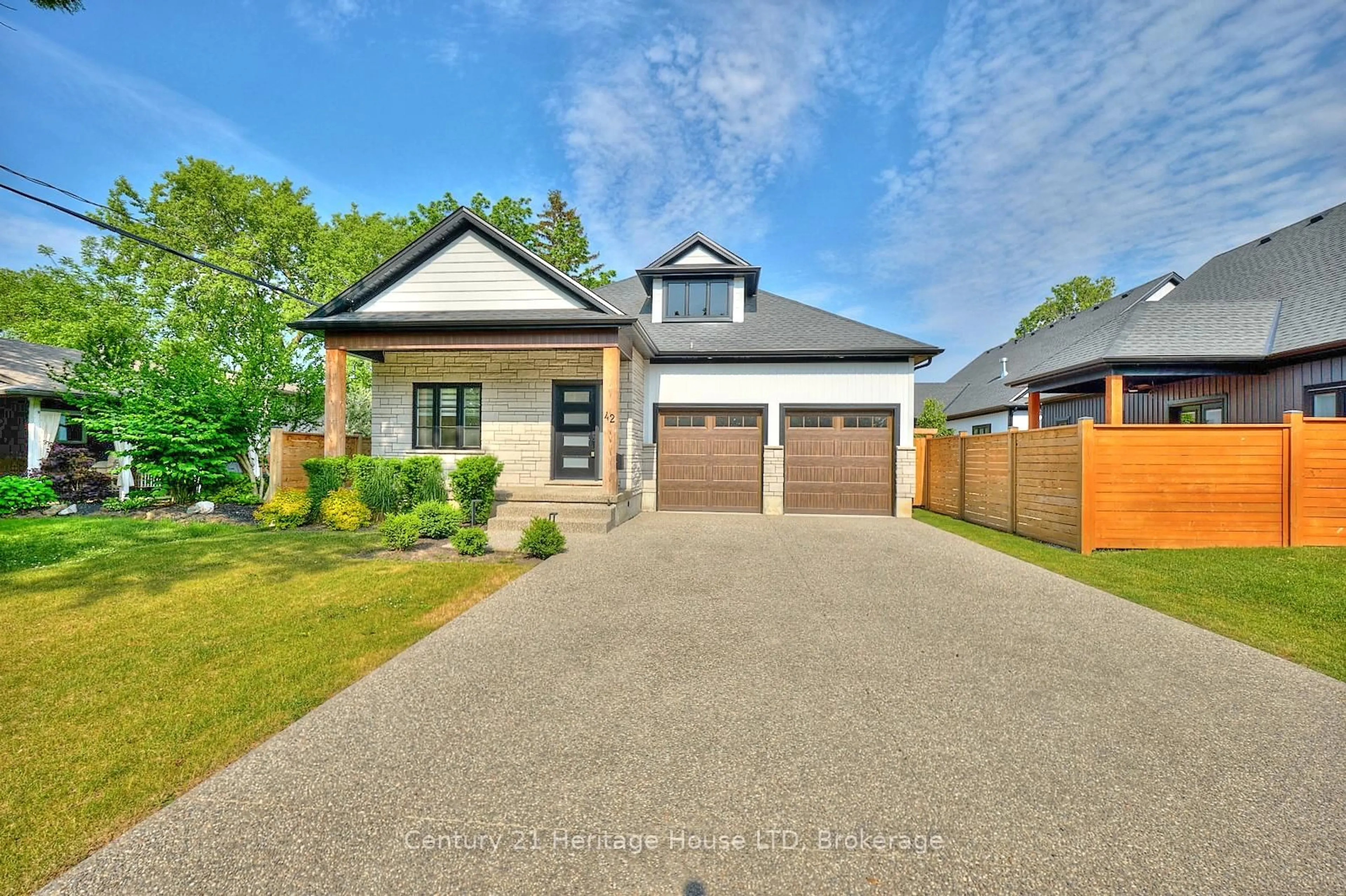 Home with brick exterior material, street for 42 Aquadale Dr, St. Catharines Ontario L2N 2P8