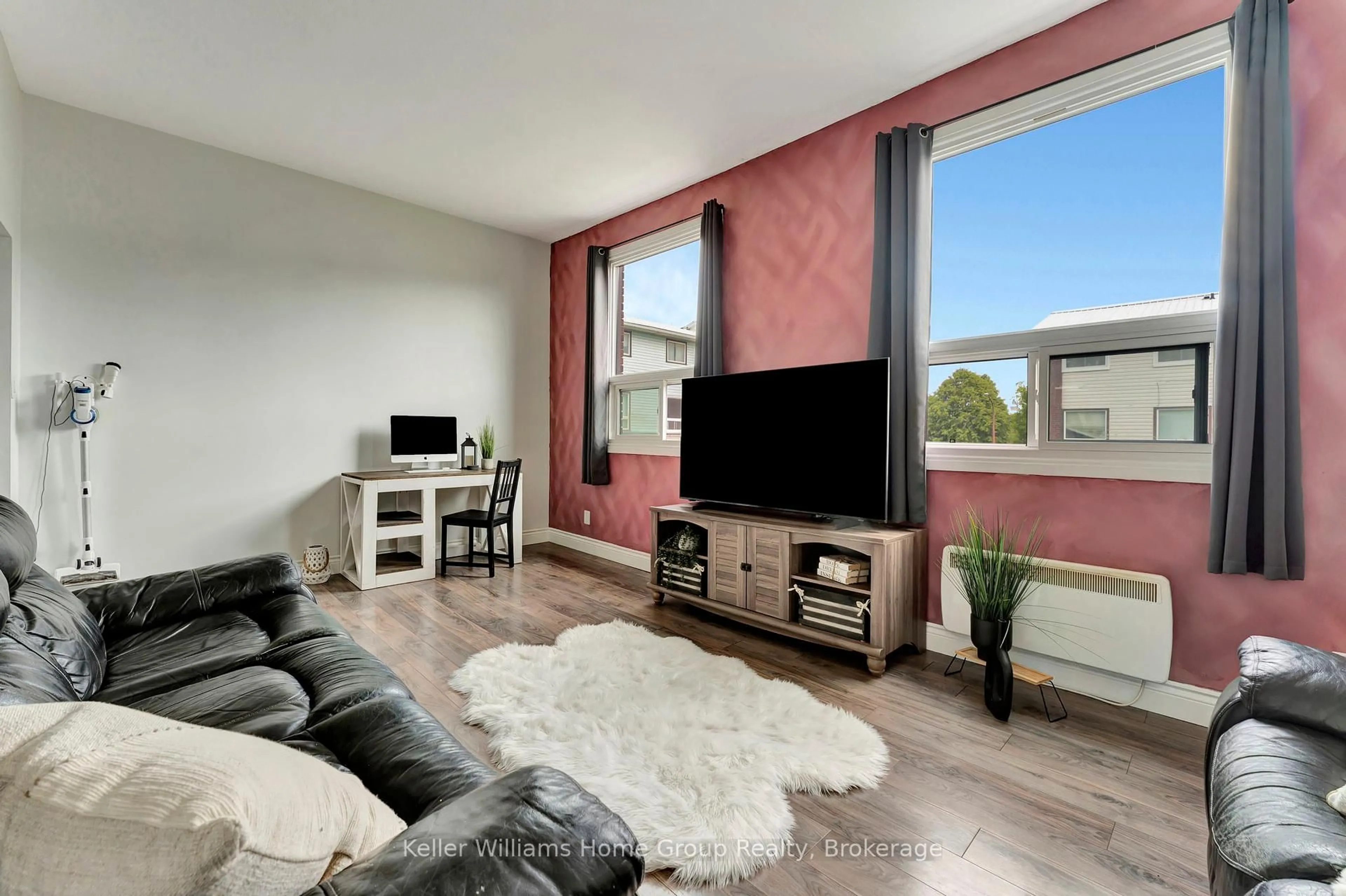 Living room with furniture, unknown for 129 Concession St #35, Tillsonburg Ontario N4G 4N4