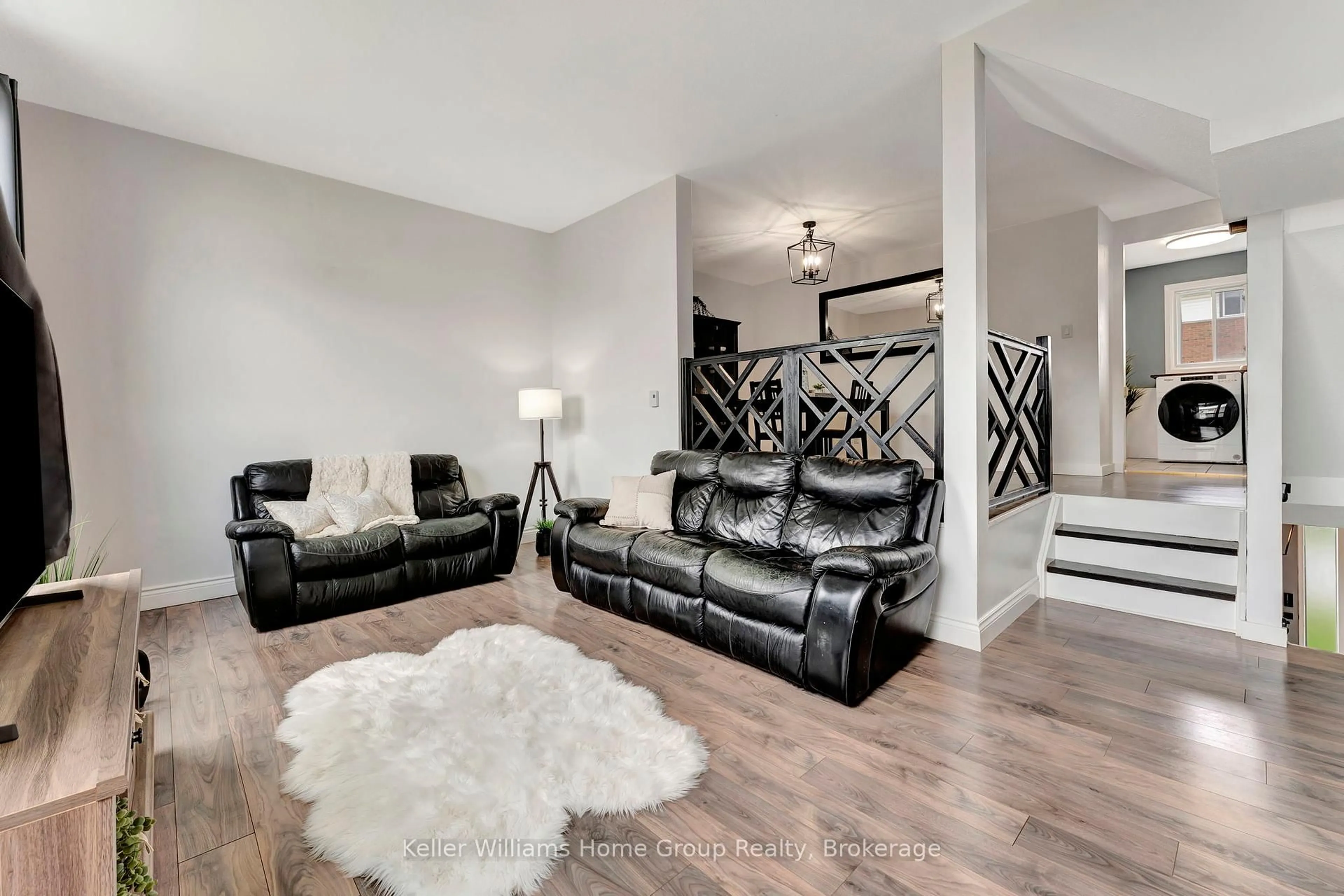 Living room with furniture, unknown for 129 Concession St #35, Tillsonburg Ontario N4G 4N4