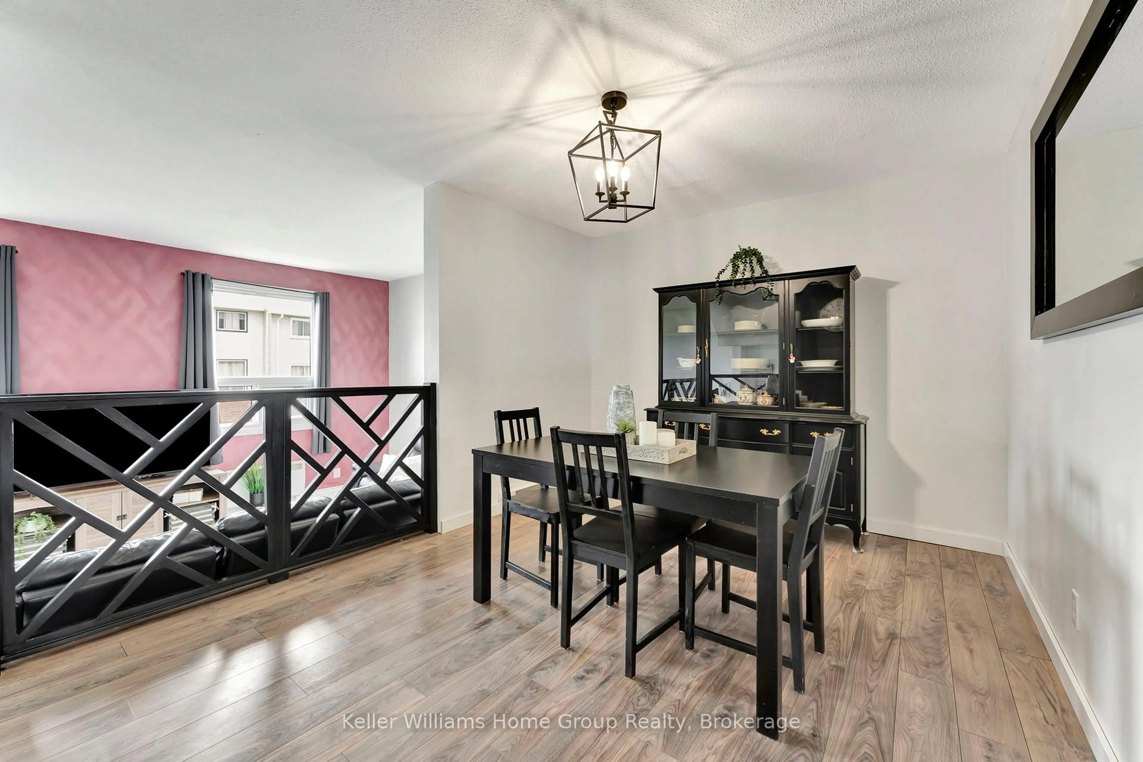 Dining room, wood/laminate floor for 129 Concession St #35, Tillsonburg Ontario N4G 4N4