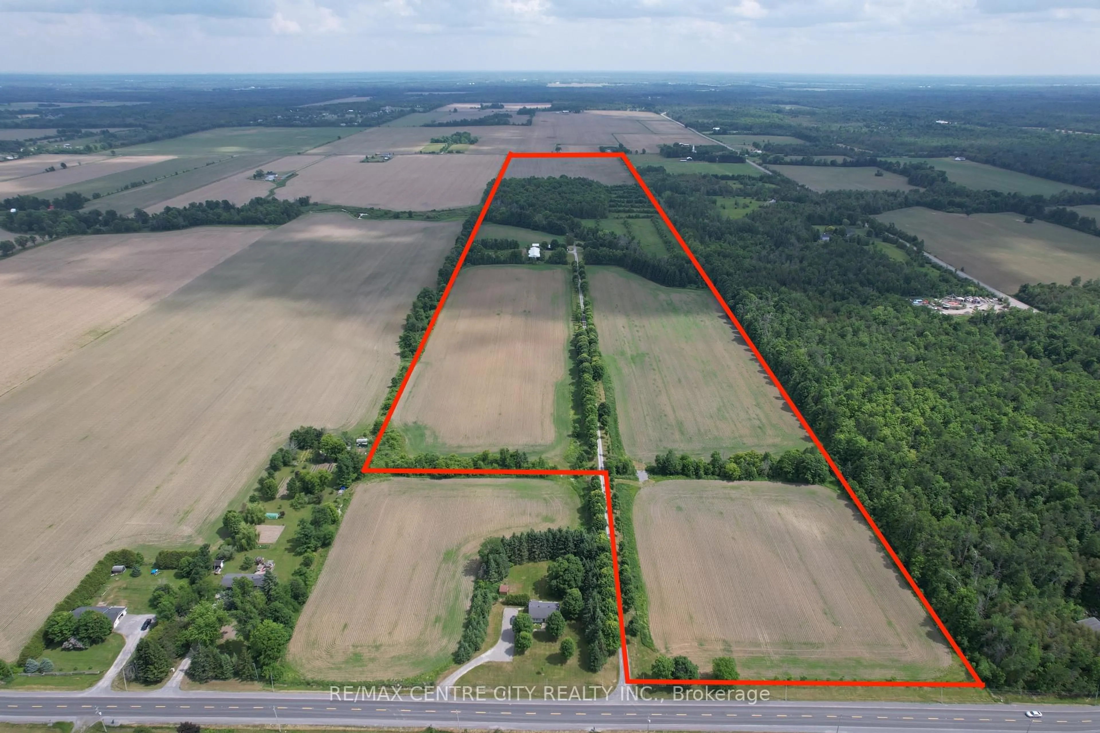 A pic from outside/outdoor area/front of a property/back of a property/a pic from drone, unknown for 3000 Roger Stevens Rd, North Gower Ontario K0A 2T0