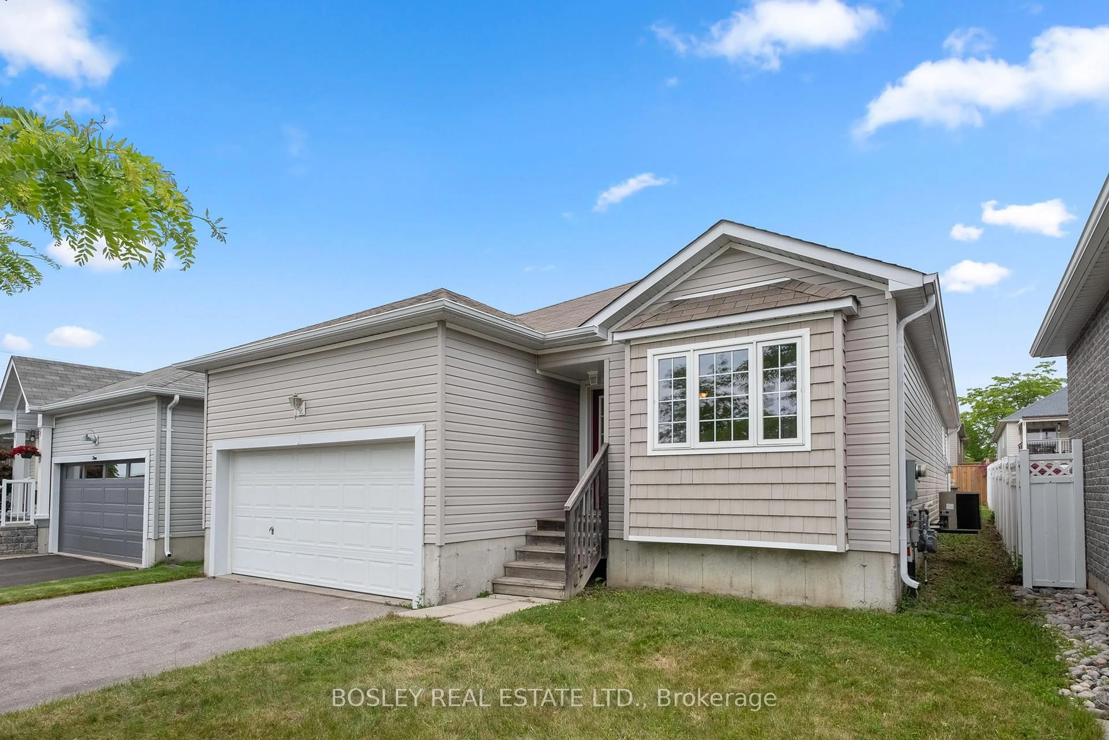 Home with vinyl exterior material, street for 4 Austin Crt, Port Hope Ontario L1A 0A6