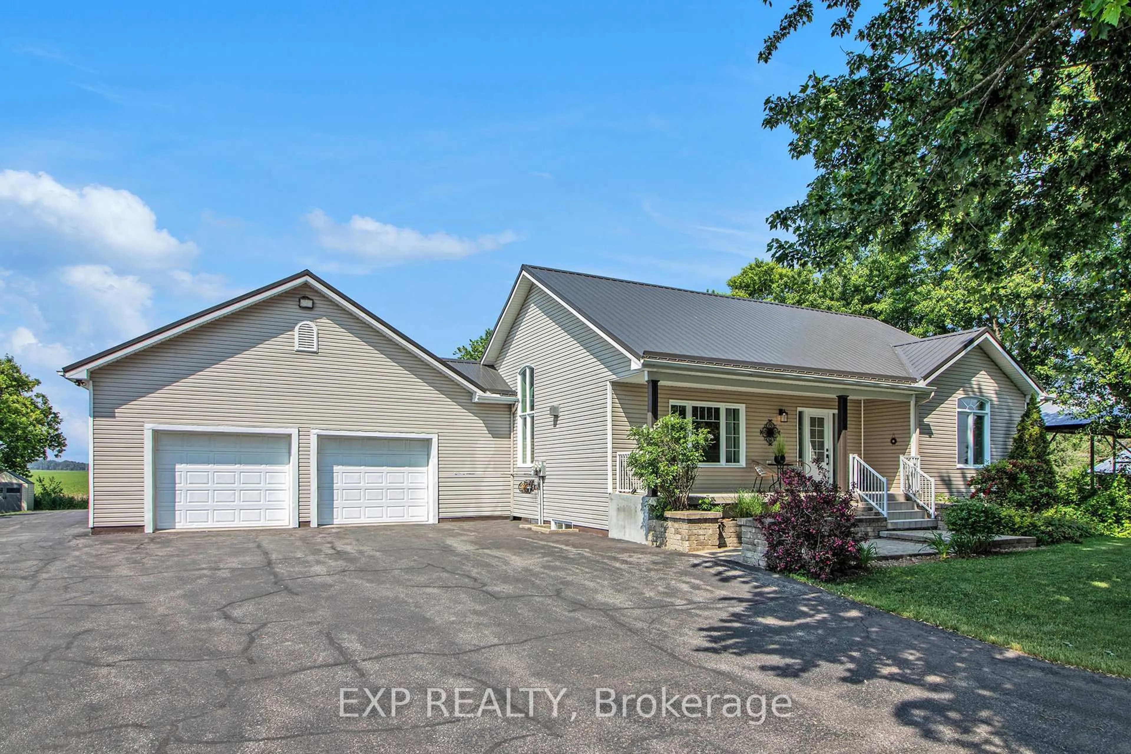 A pic from outside/outdoor area/front of a property/back of a property/a pic from drone, street for 1508 St Andre Rd, Russell Ontario K0A 1W0
