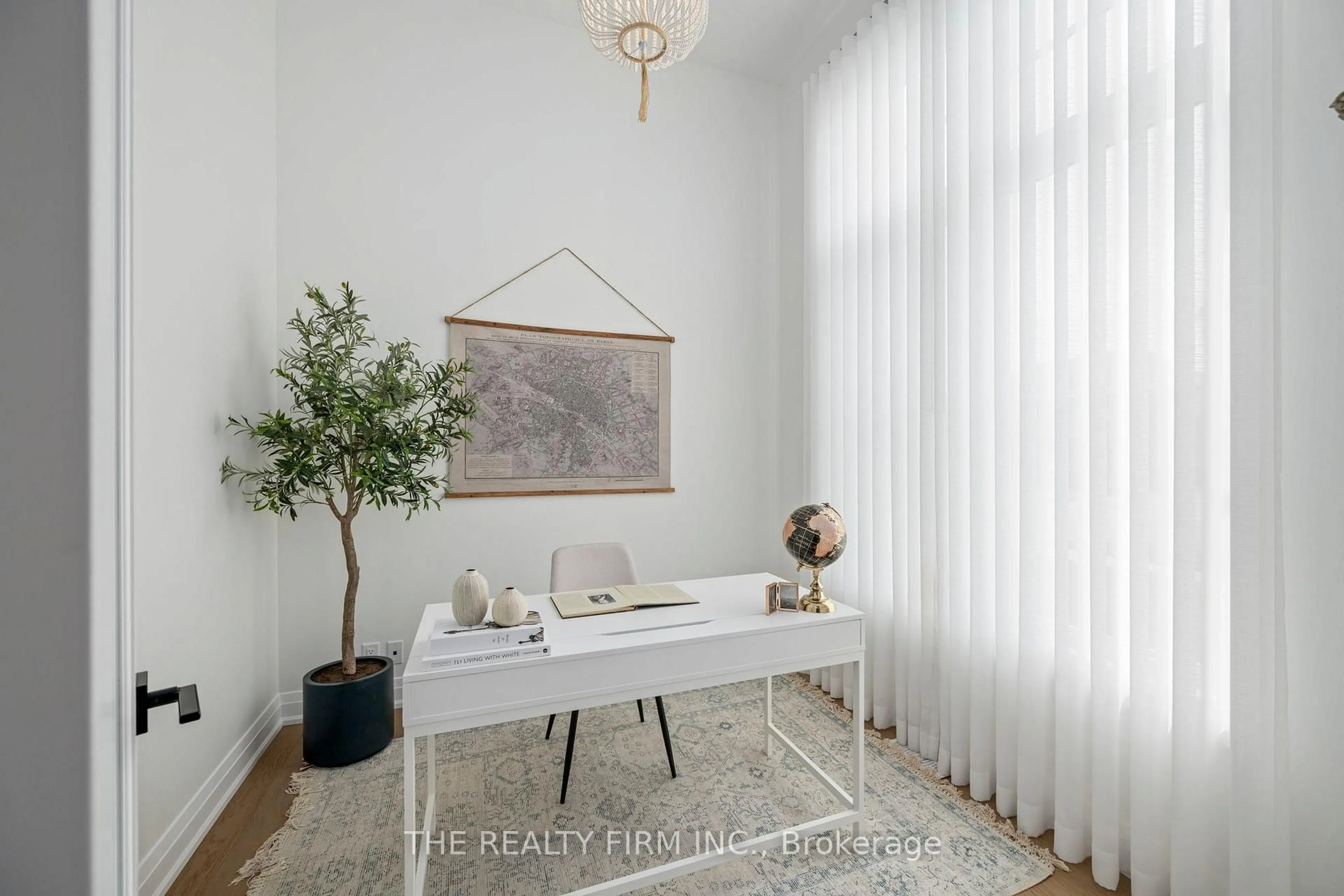 A pic of a room for 1874 Fountain Grass Dr, London South Ontario N6K 0K7