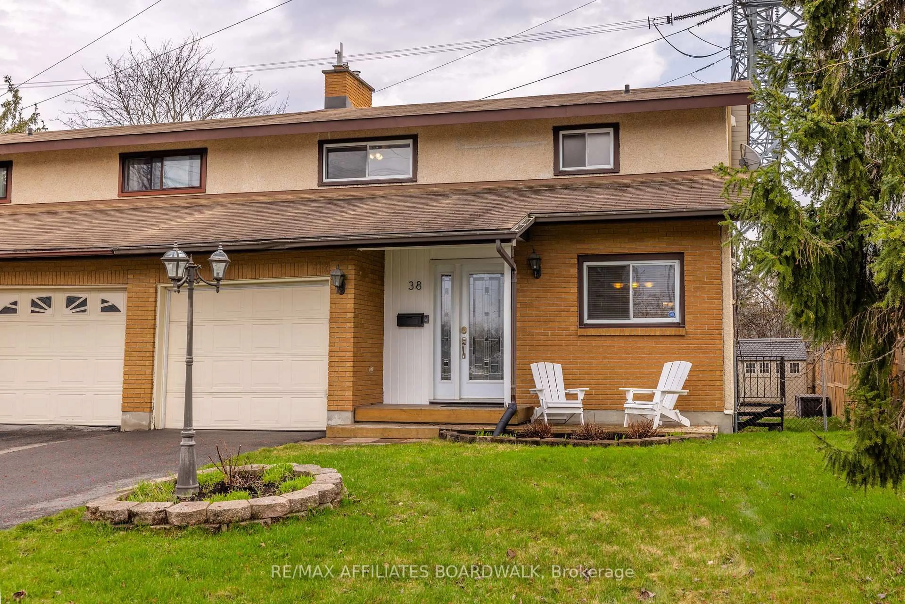 Unknown for 38 Nestow Dr, Ottawa Ontario K2G 3X8