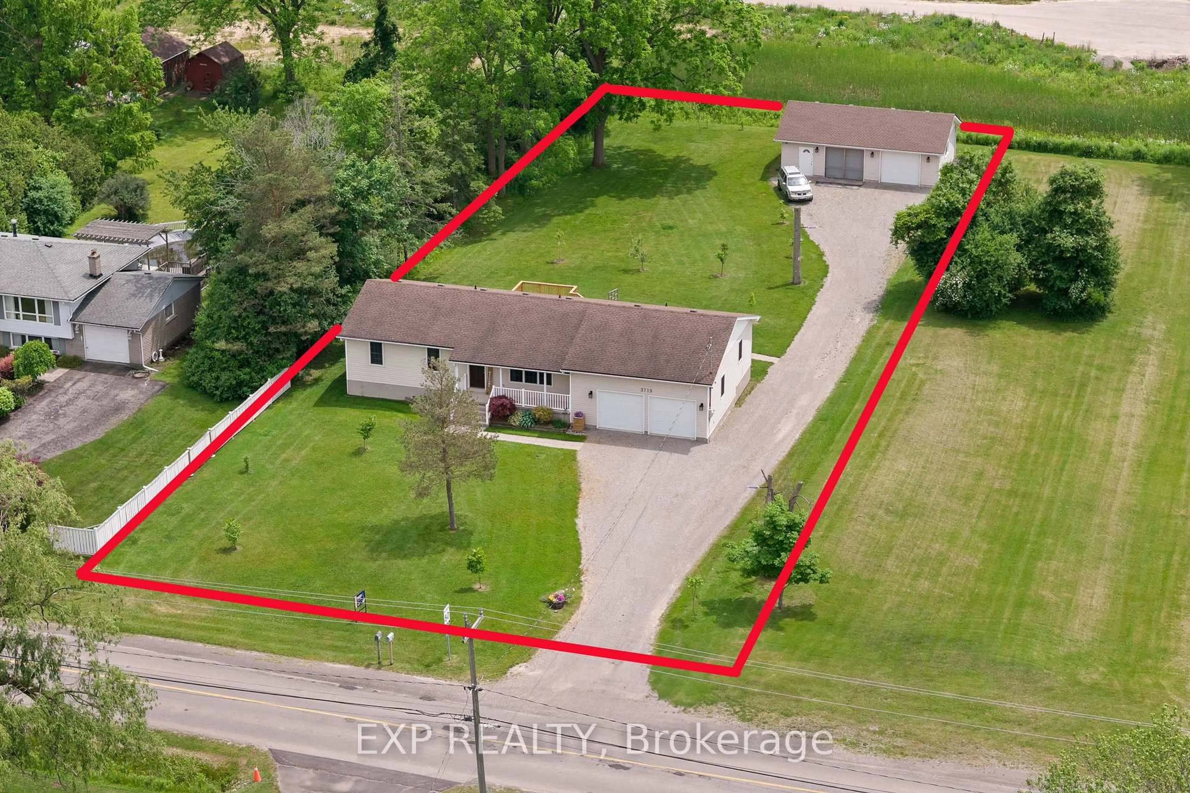 A pic from outside/outdoor area/front of a property/back of a property/a pic from drone, street for 3725 Nigh Rd, Fort Erie Ontario L0S 1N0