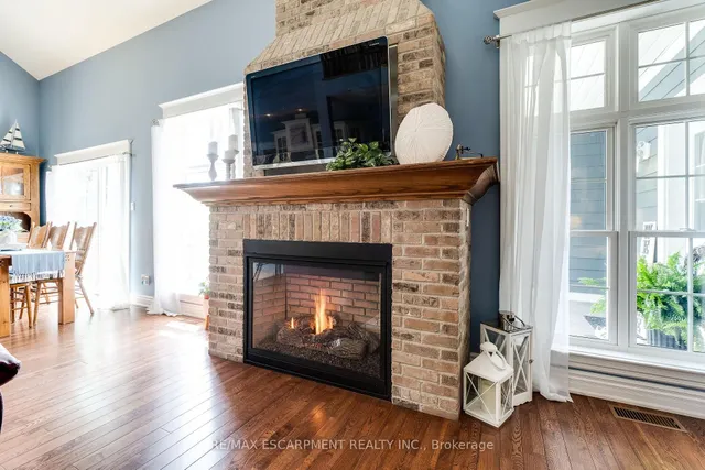Additional property image - 1026 Beach Blvd