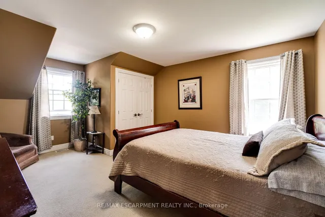 Additional property image - 1026 Beach Blvd