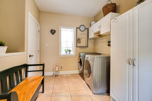 Additional property image - 1026 Beach Blvd