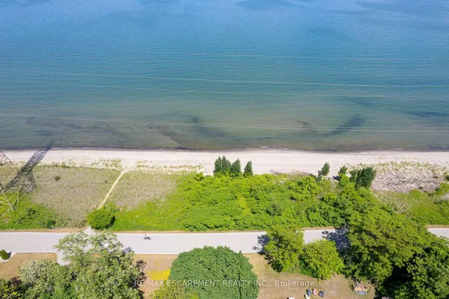 Additional property image - 1026 Beach Blvd