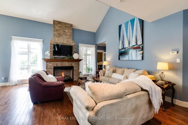 Additional property image - 1026 Beach Blvd