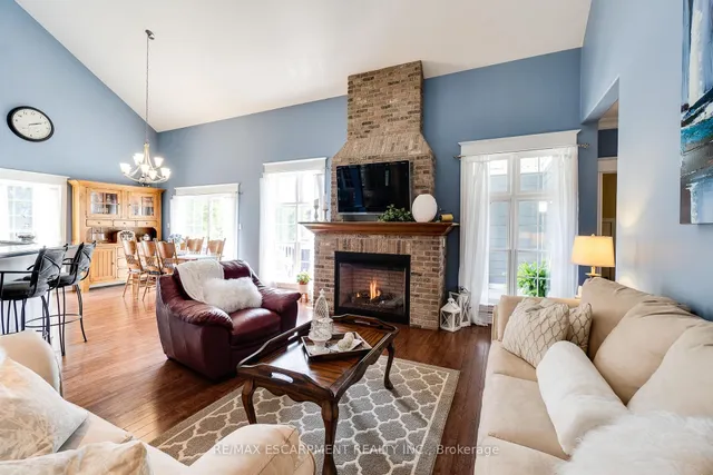 Additional property image - 1026 Beach Blvd