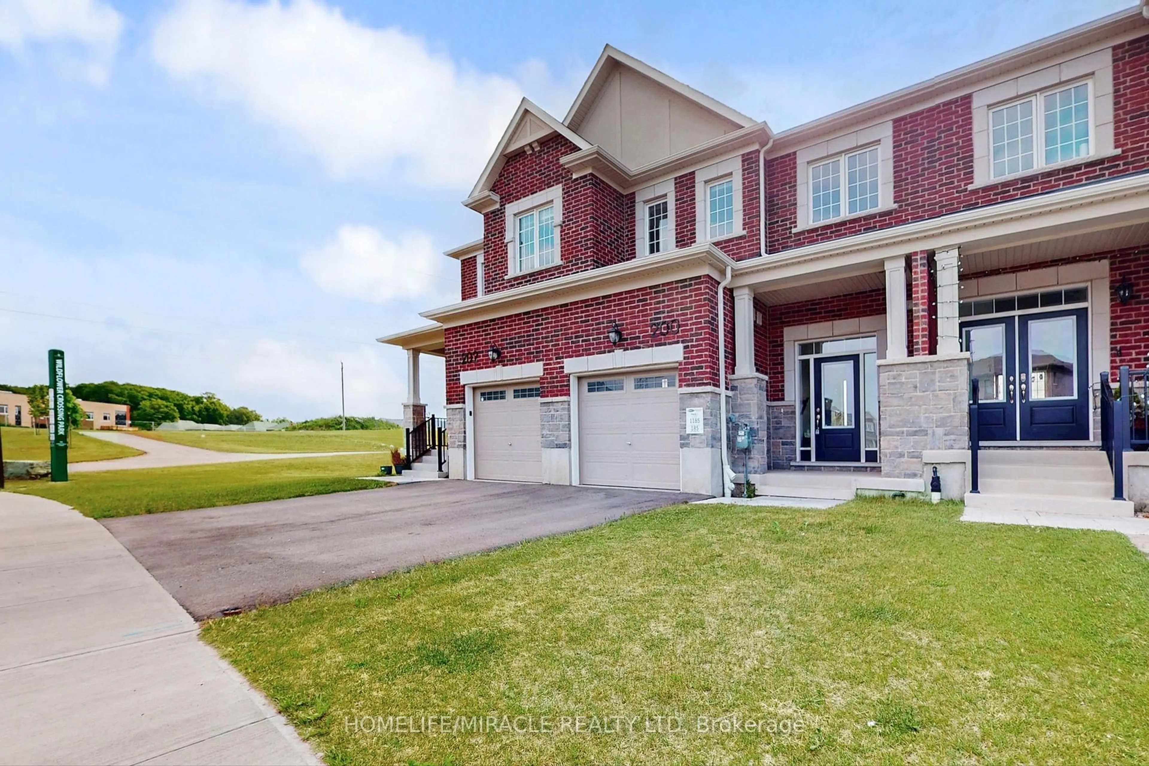 Home with brick exterior material, street for 200 Histand Tr, Kitchener Ontario N2R 0S3