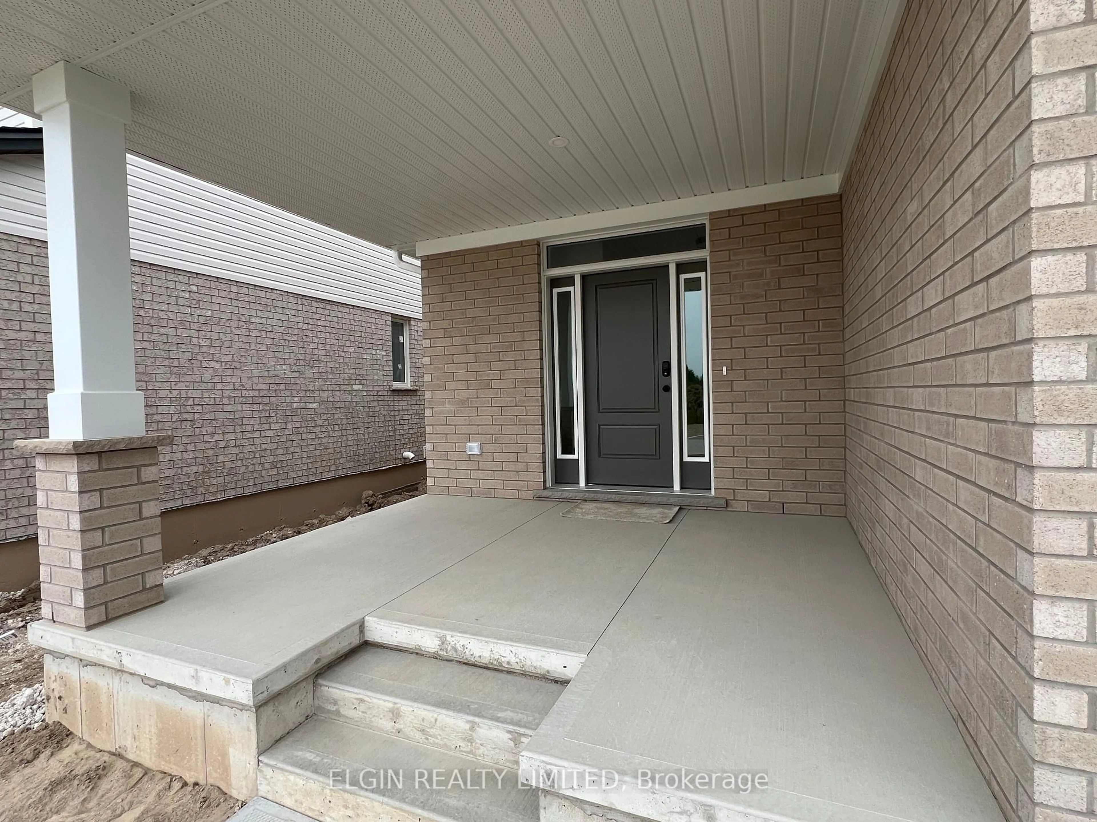 Unknown for 39 Hemlock Cres, Aylmer Ontario N5H 0C1