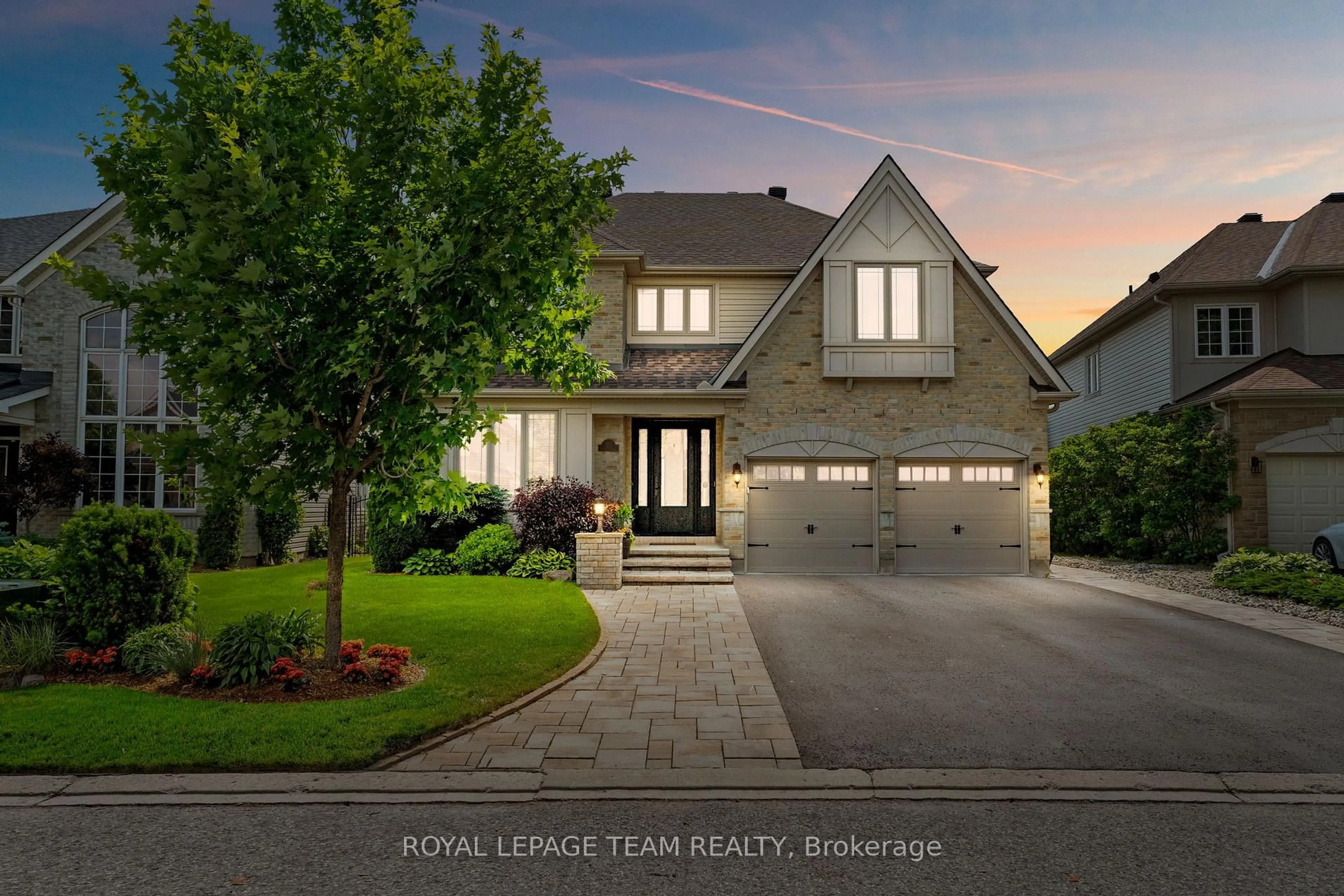 Unknown for 529 Sandgate Rdge, Ottawa Ontario K2J 0L8