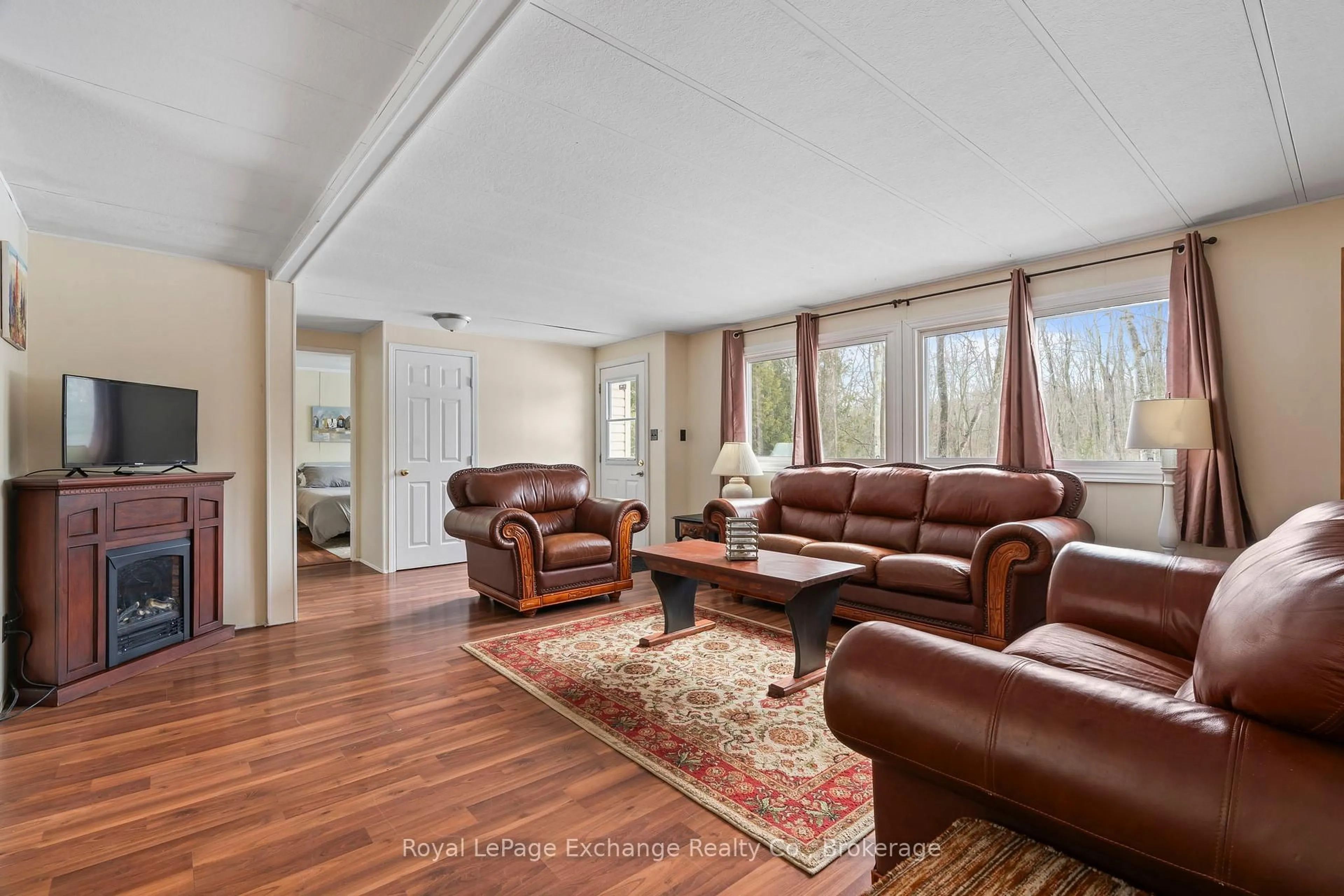 Living room with furniture, unknown for 184 Scotts Point Rd, Kincardine Ontario N0G 2T0