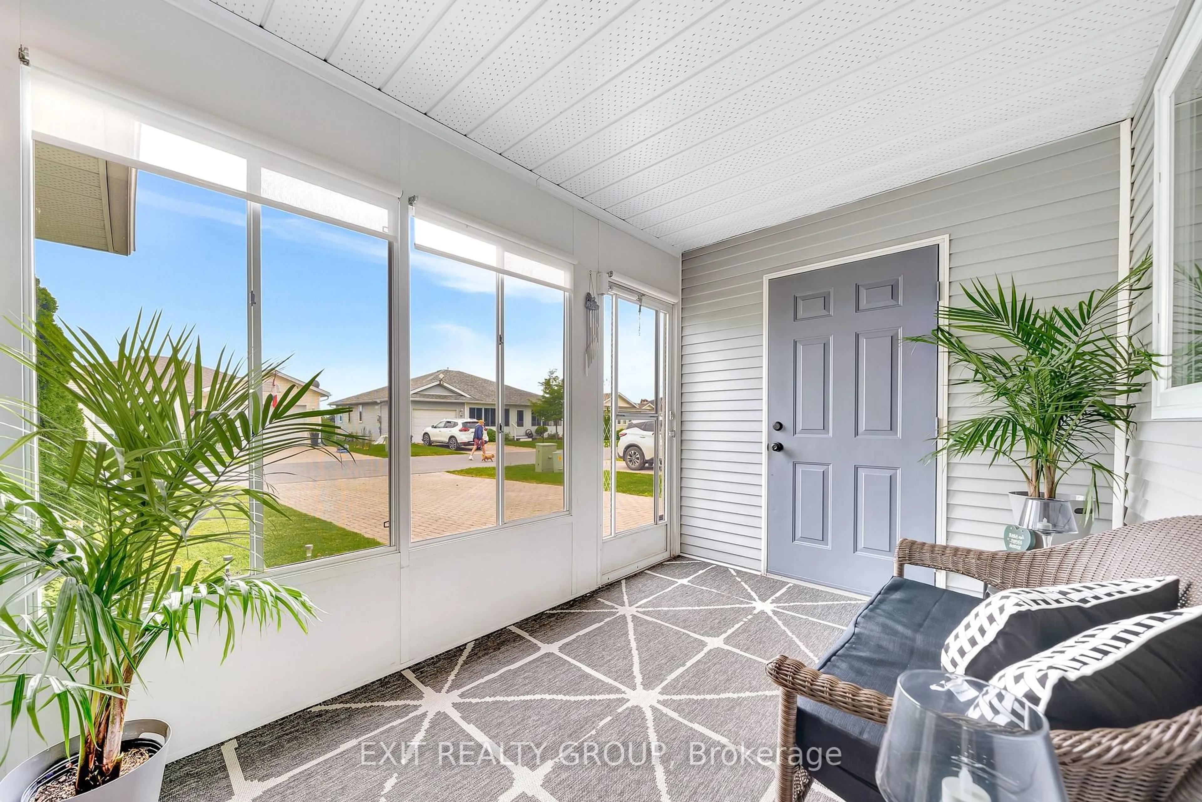 Indoor entryway for 5 Cretney Dr, Prince Edward County Ontario K0K 3L0