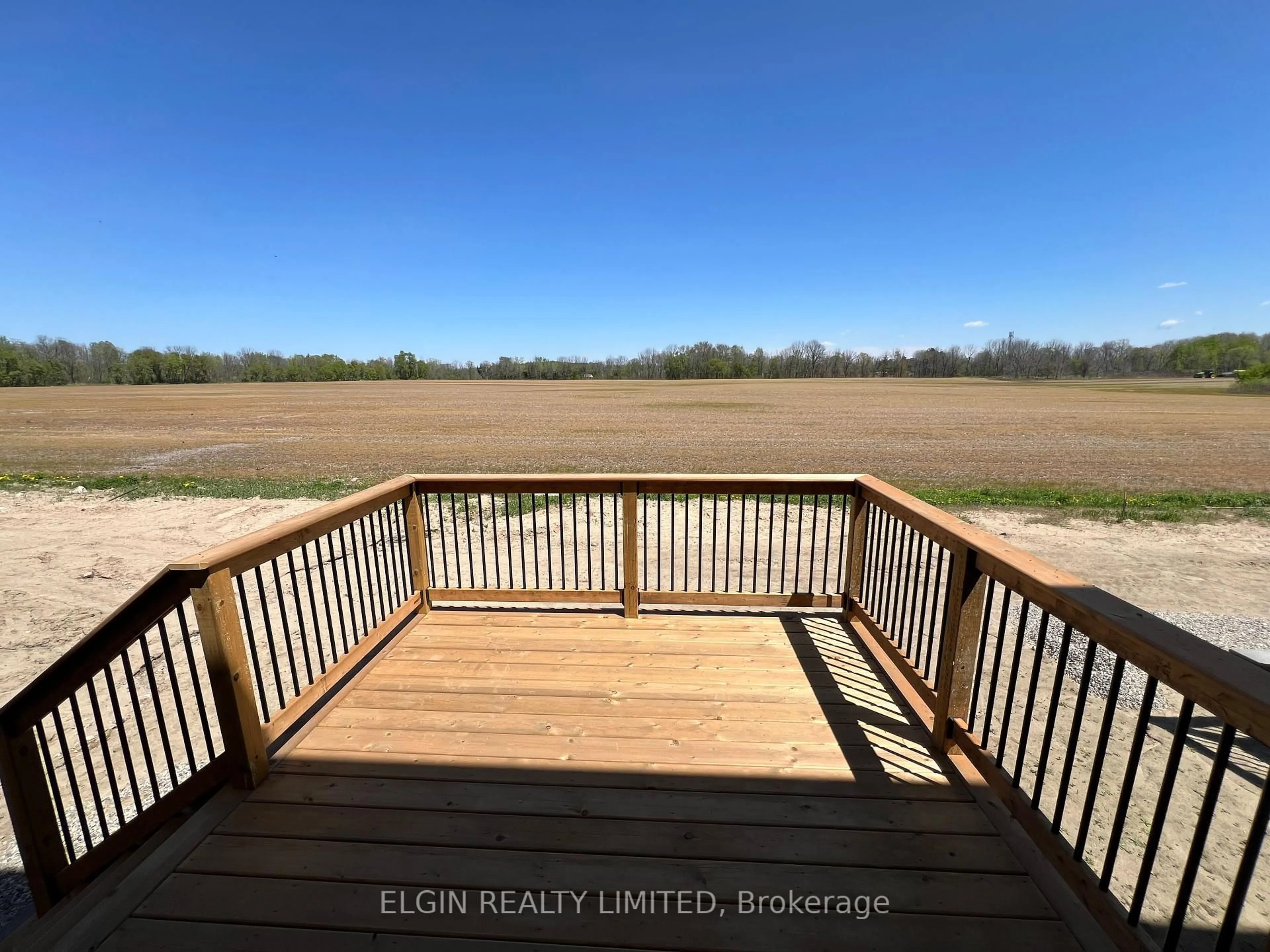 A pic from outside/outdoor area/front of a property/back of a property/a pic from drone, water/lake/river/ocean view for 59 Braun Ave, Tillsonburg Ontario N4G 0K4