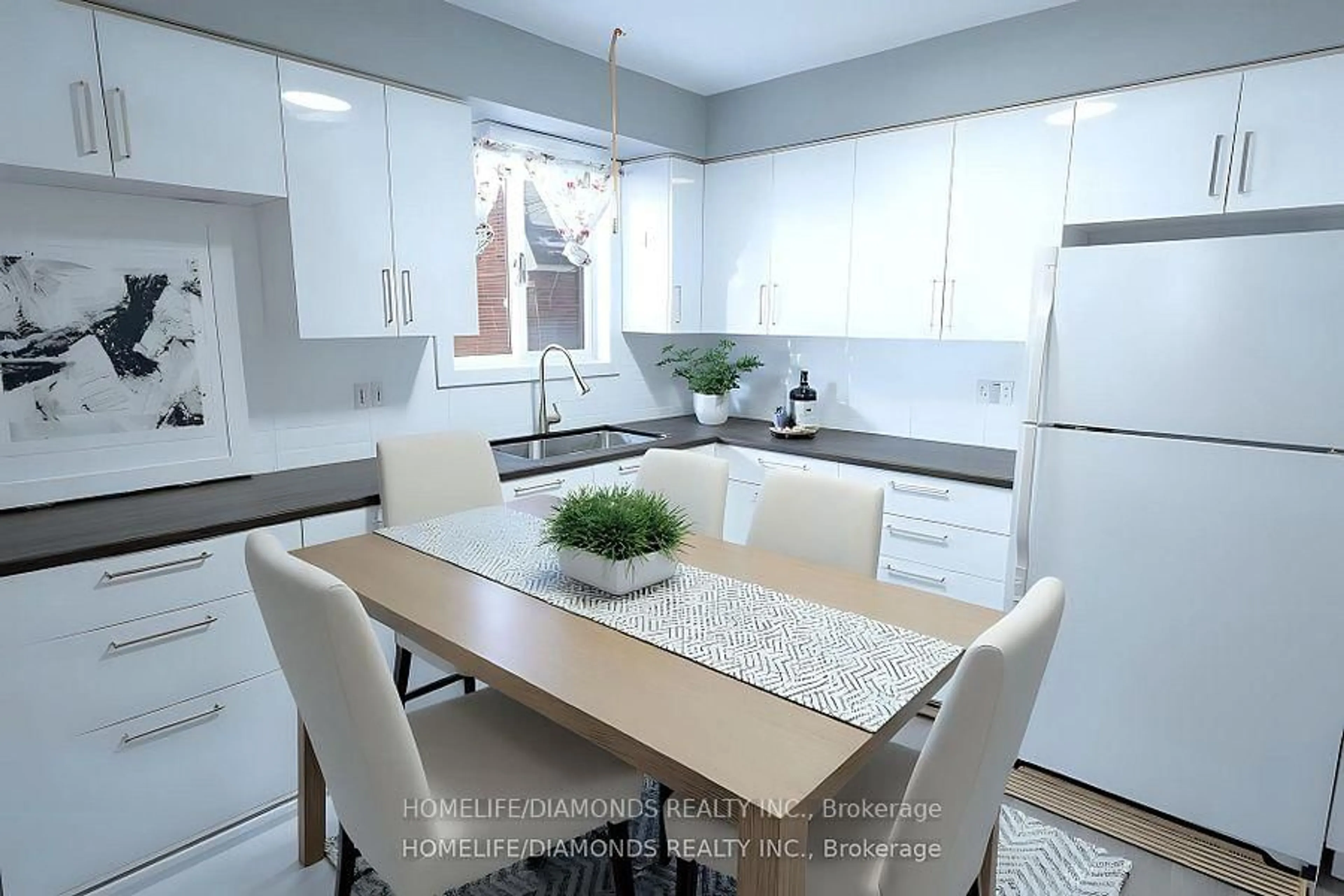 Contemporary kitchen, ceramic/tile floor for 44 NELSON Tr, Welland Ontario L3C 3V4