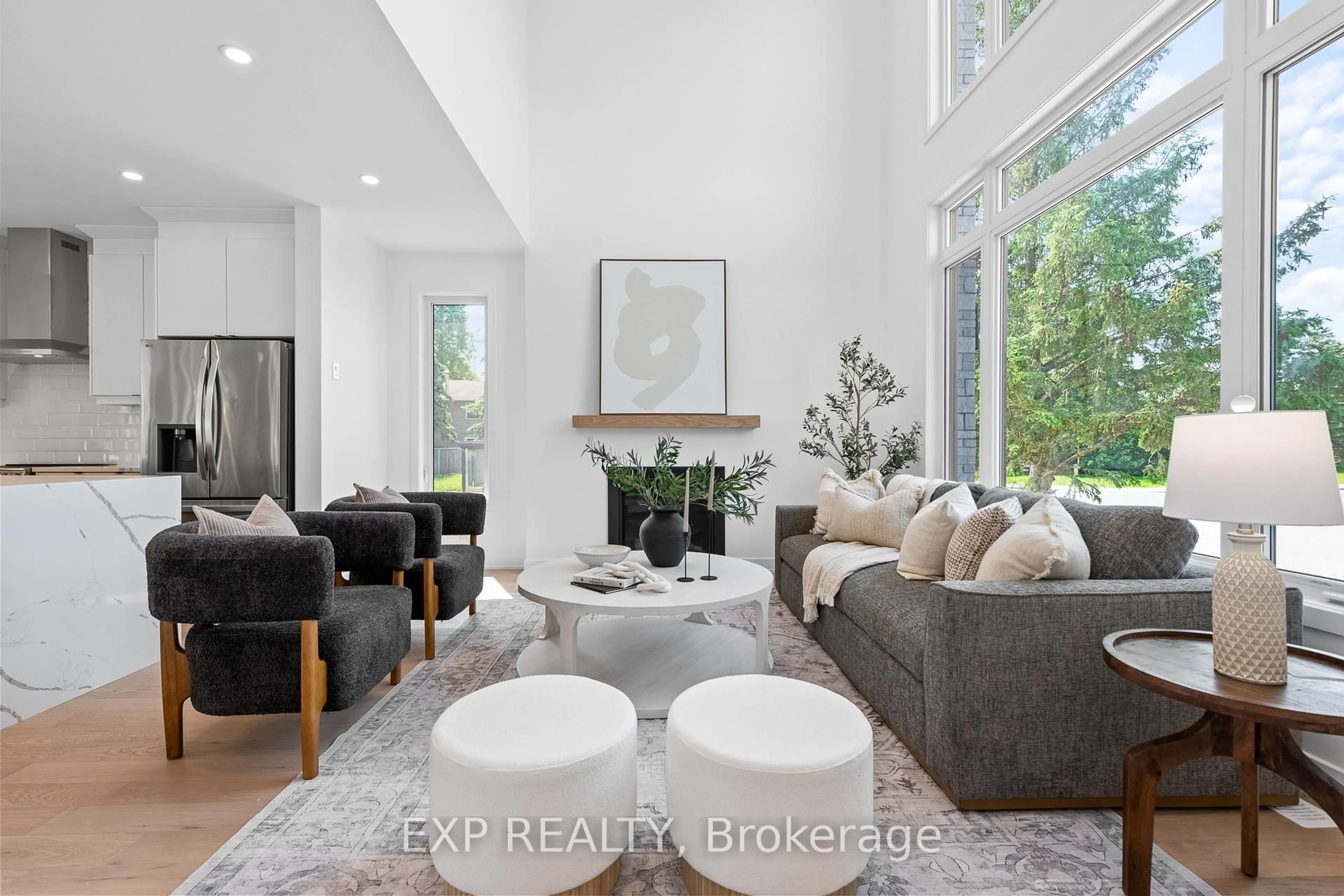 Living room with furniture, unknown for 495 Duvernay Dr, Ottawa Ontario K1E 2N7