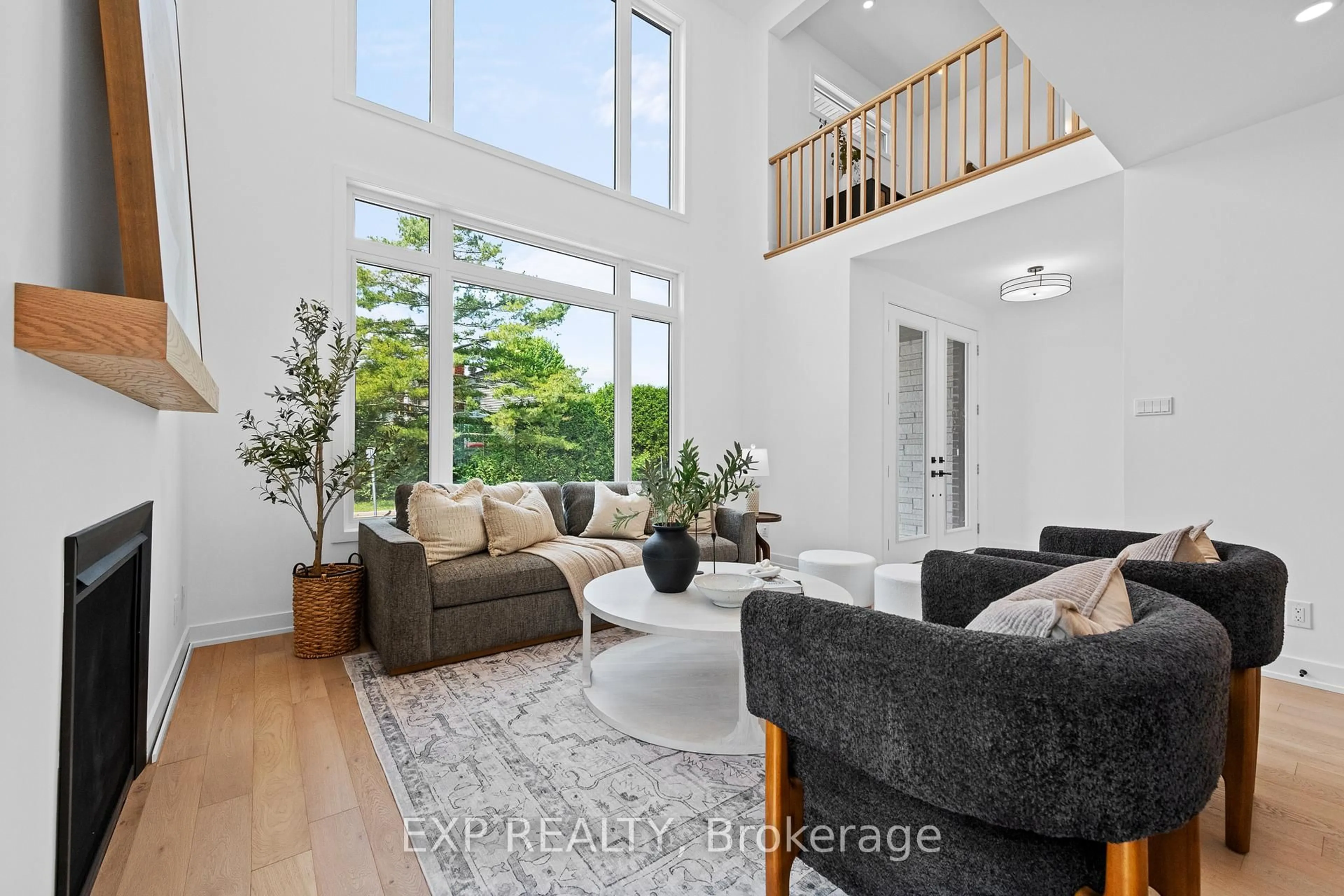Living room with furniture, unknown for 495 Duvernay Dr, Ottawa Ontario K1E 2N7