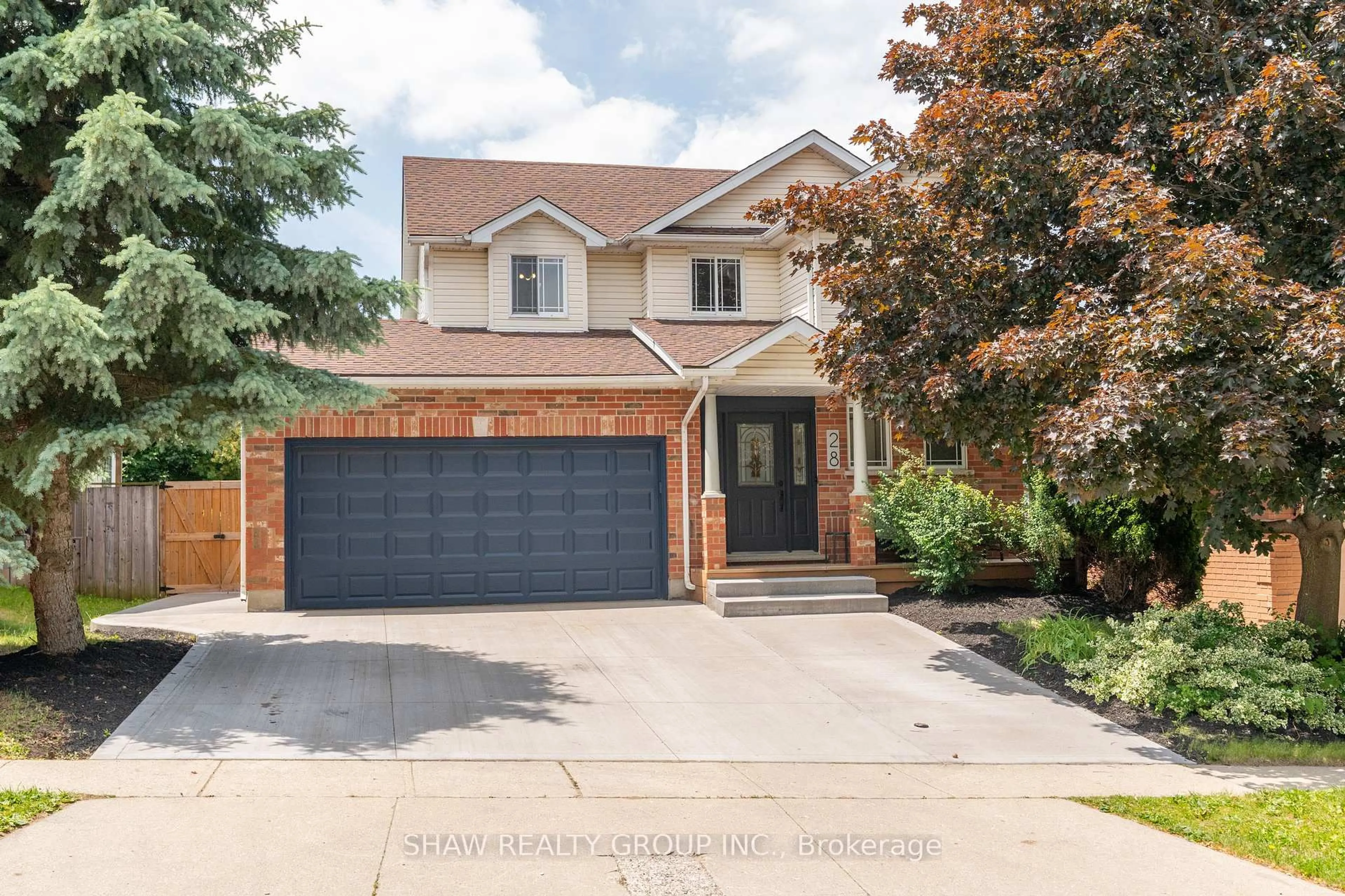 Home with brick exterior material, street for 28 Mccormick Dr, Cambridge Ontario N3C 4C9