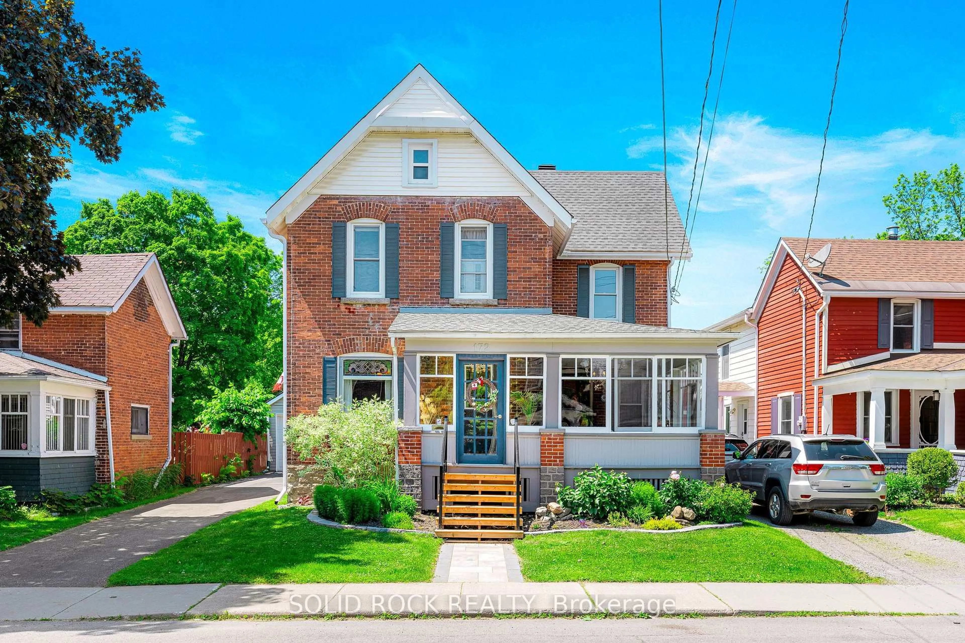 Home with brick exterior material, street for 172 Church St, Brockville Ontario K6V 3Y2