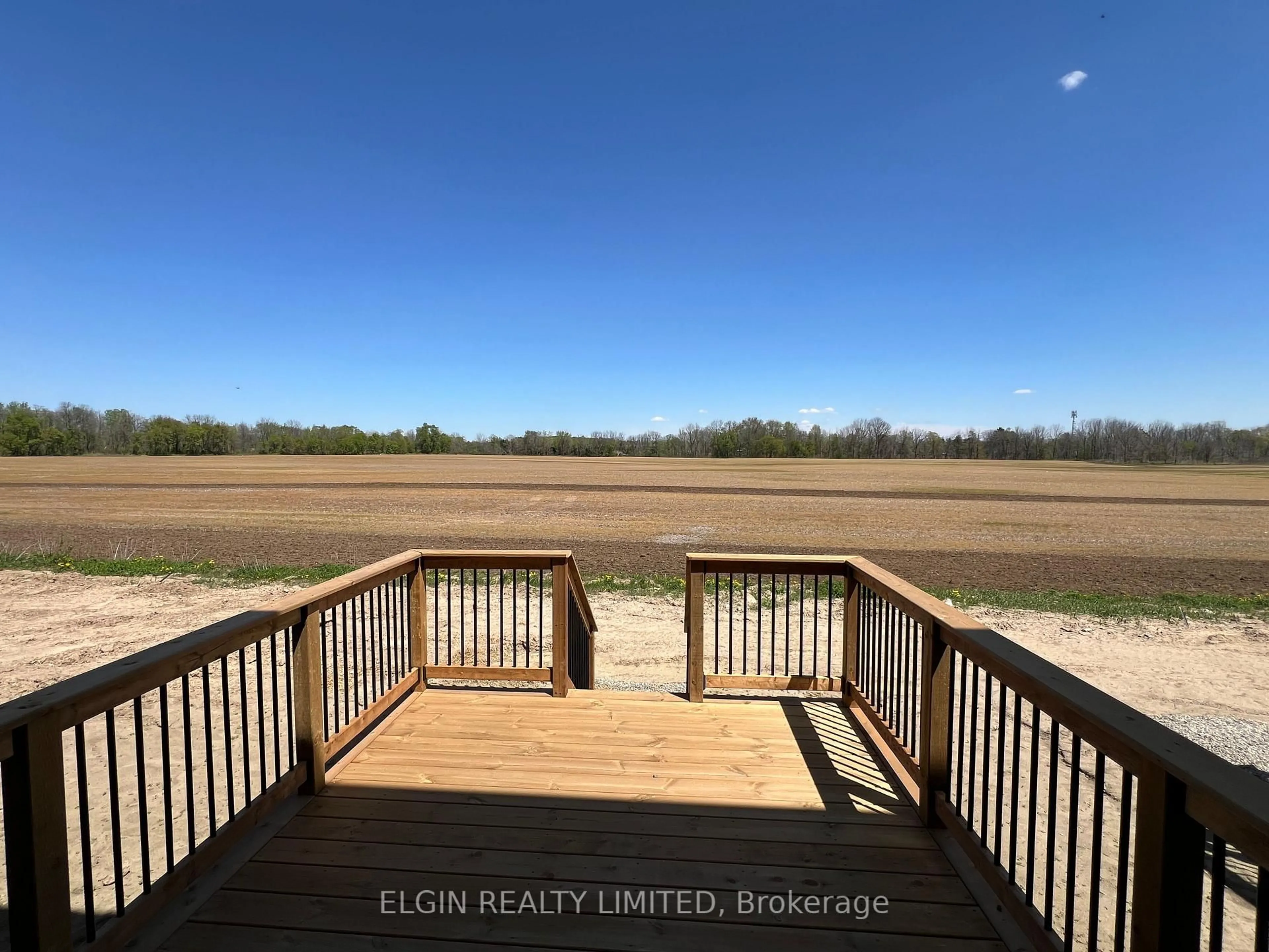 A pic from outside/outdoor area/front of a property/back of a property/a pic from drone, water/lake/river/ocean view for 65 Braun Ave, Tillsonburg Ontario N4G 0K4