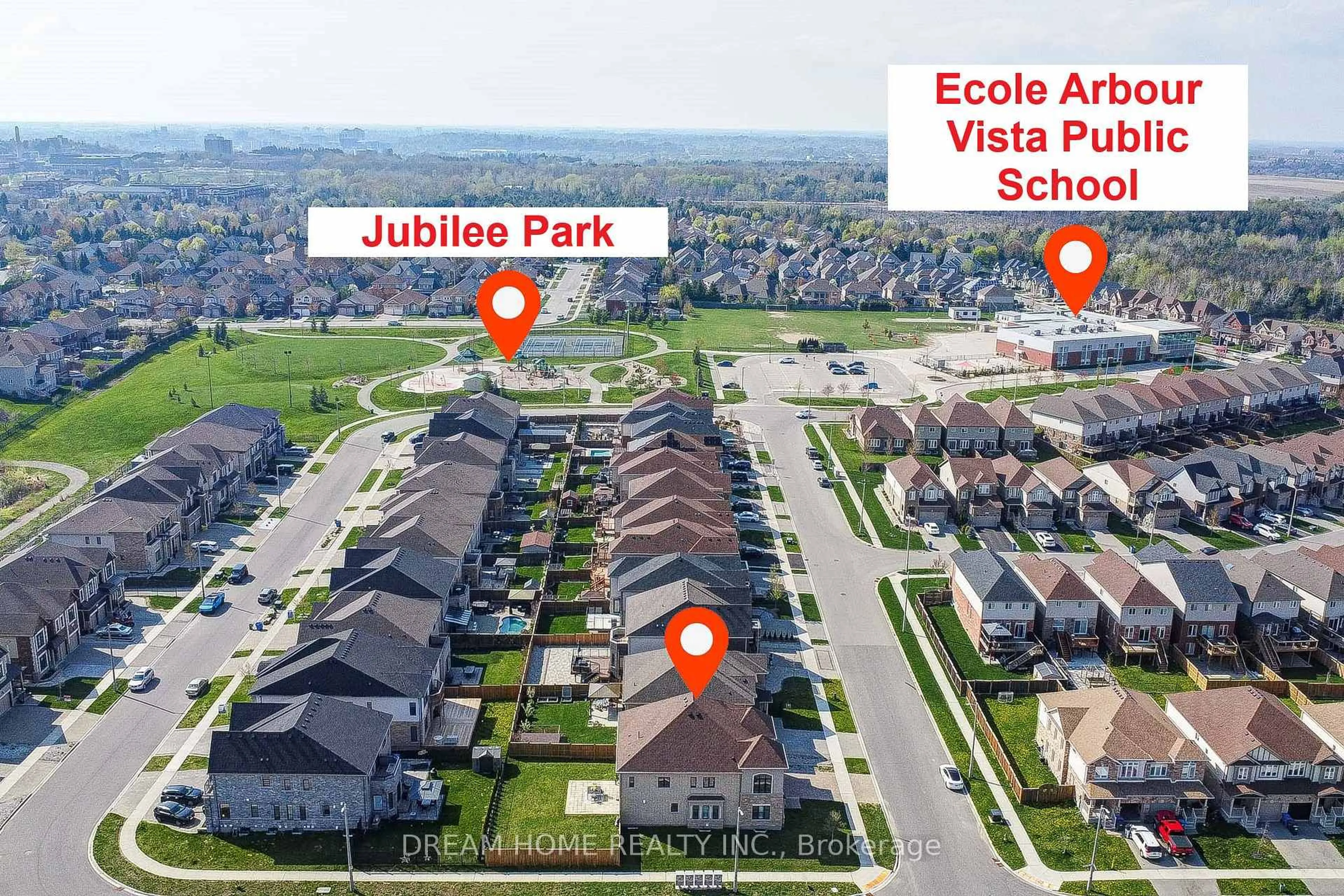 A pic from outside/outdoor area/front of a property/back of a property/a pic from drone, street for 29 Kirvan Dr, Guelph Ontario N1G 0A8