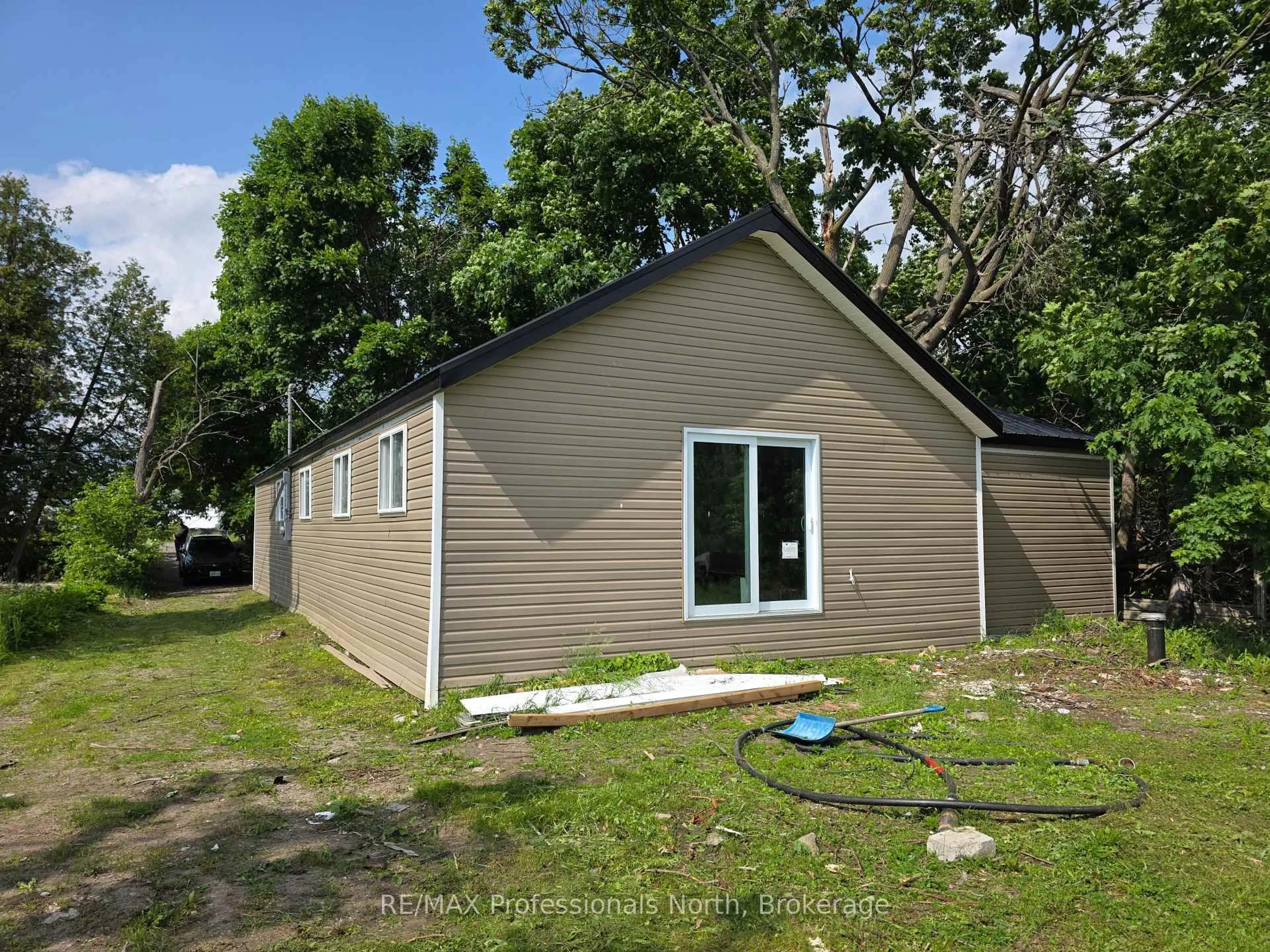 Shed for 298 County Road 8, Kawartha Lakes Ontario K0M 1N0