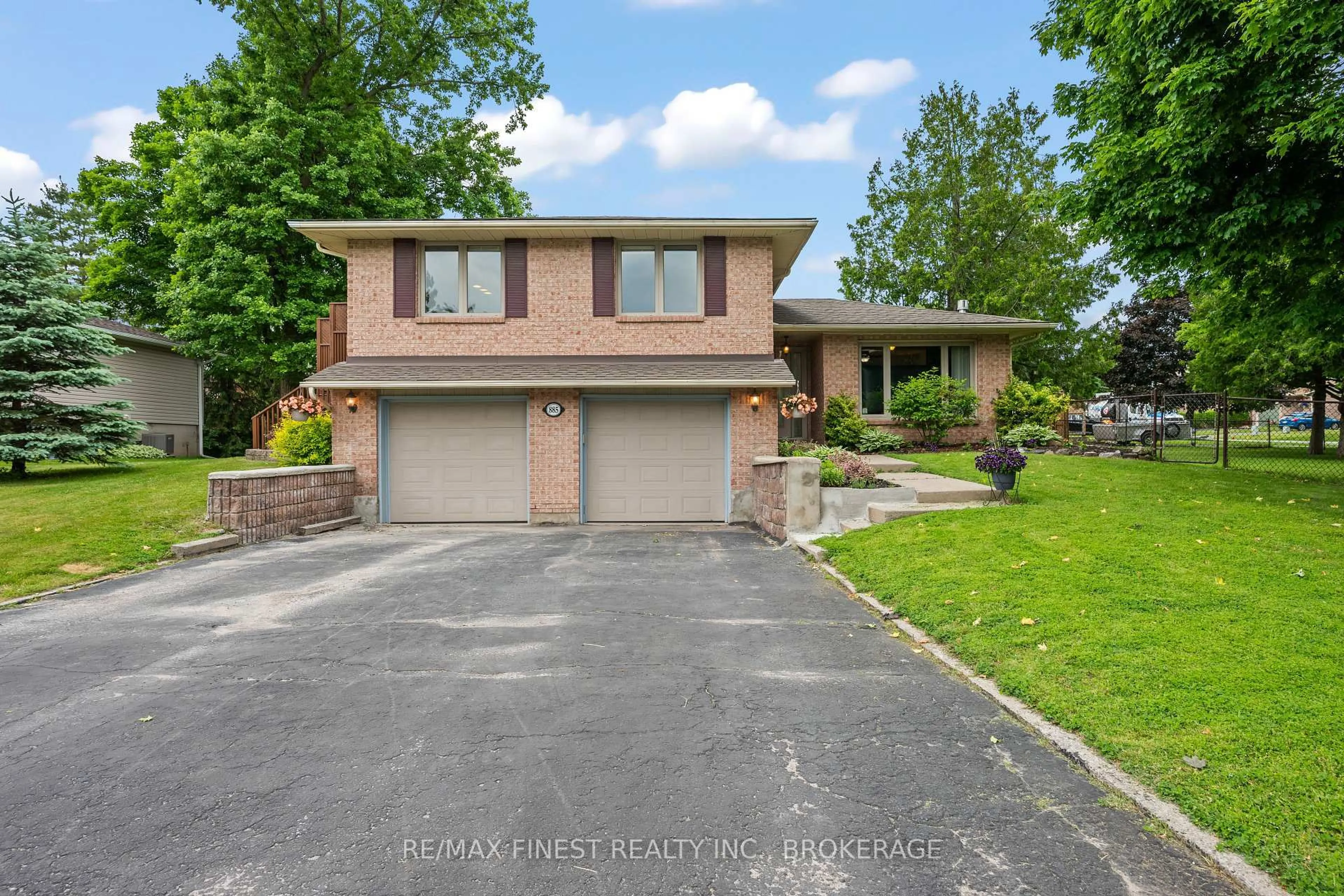 Home with brick exterior material, street for 885 Purcell Cres, Kingston Ontario K7P 1C1