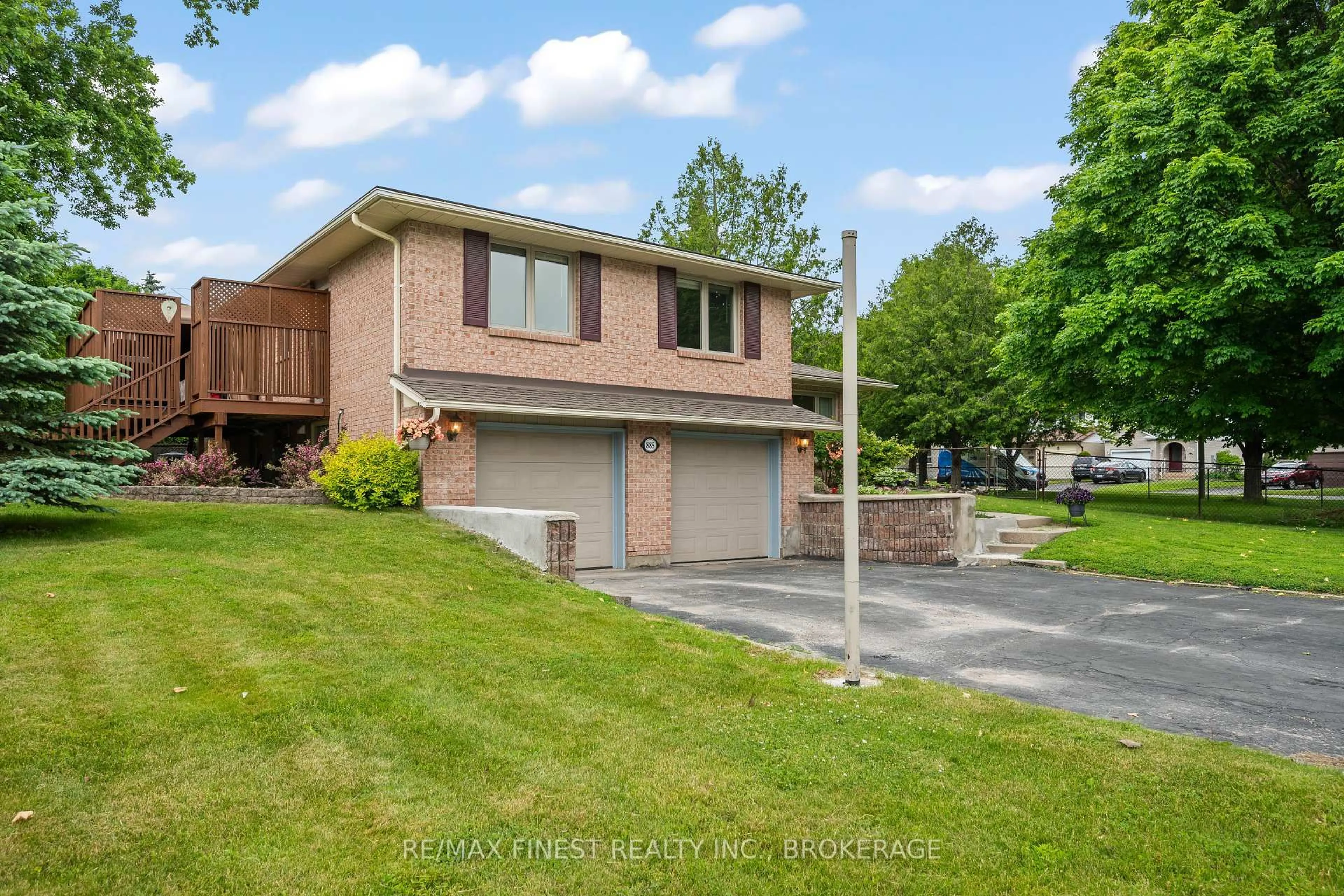 Unknown for 885 Purcell Cres, Kingston Ontario K7P 1C1