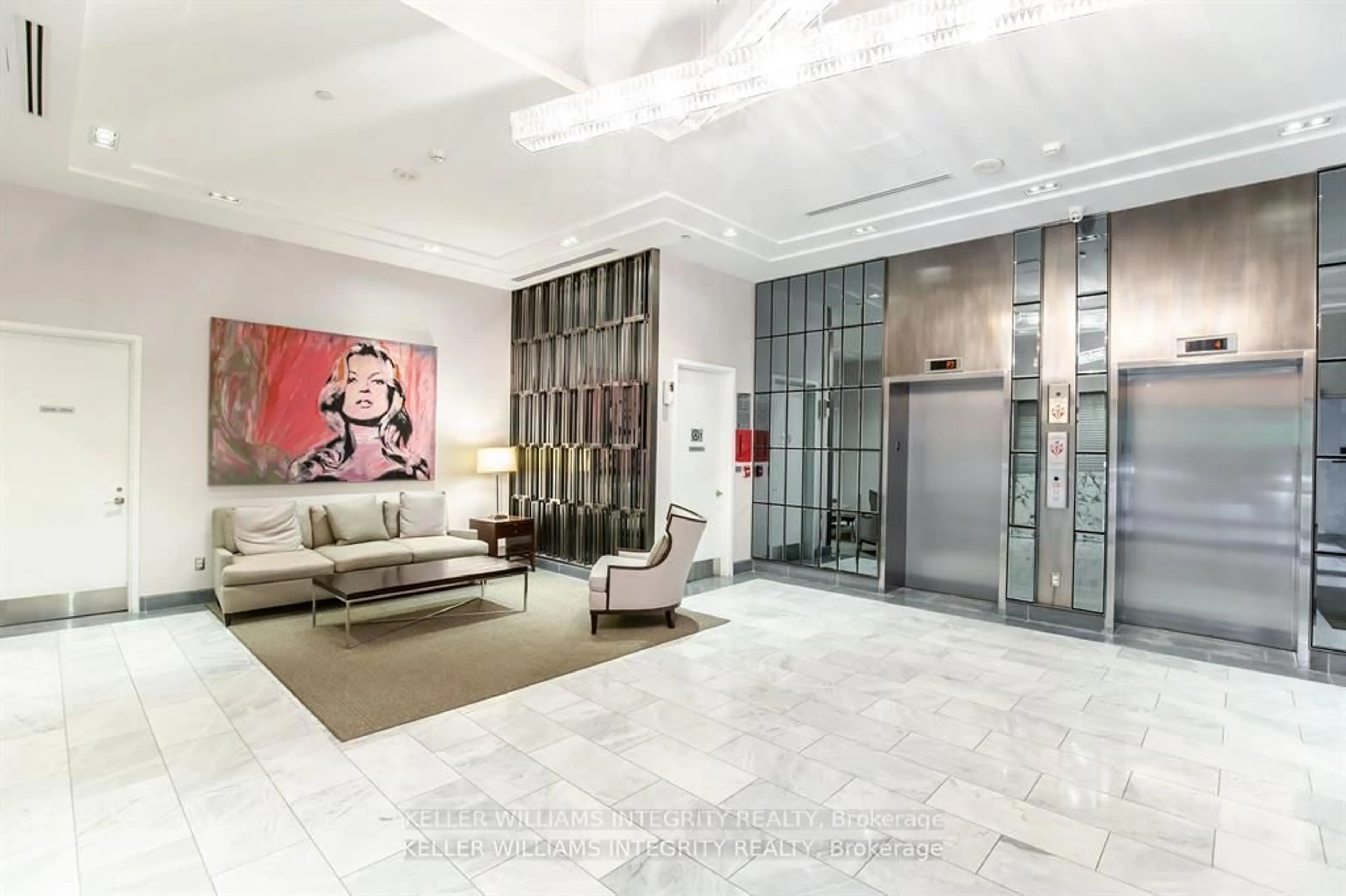 Lobby for 300 Lisgar St #809, Ottawa Ontario K2P 0E2
