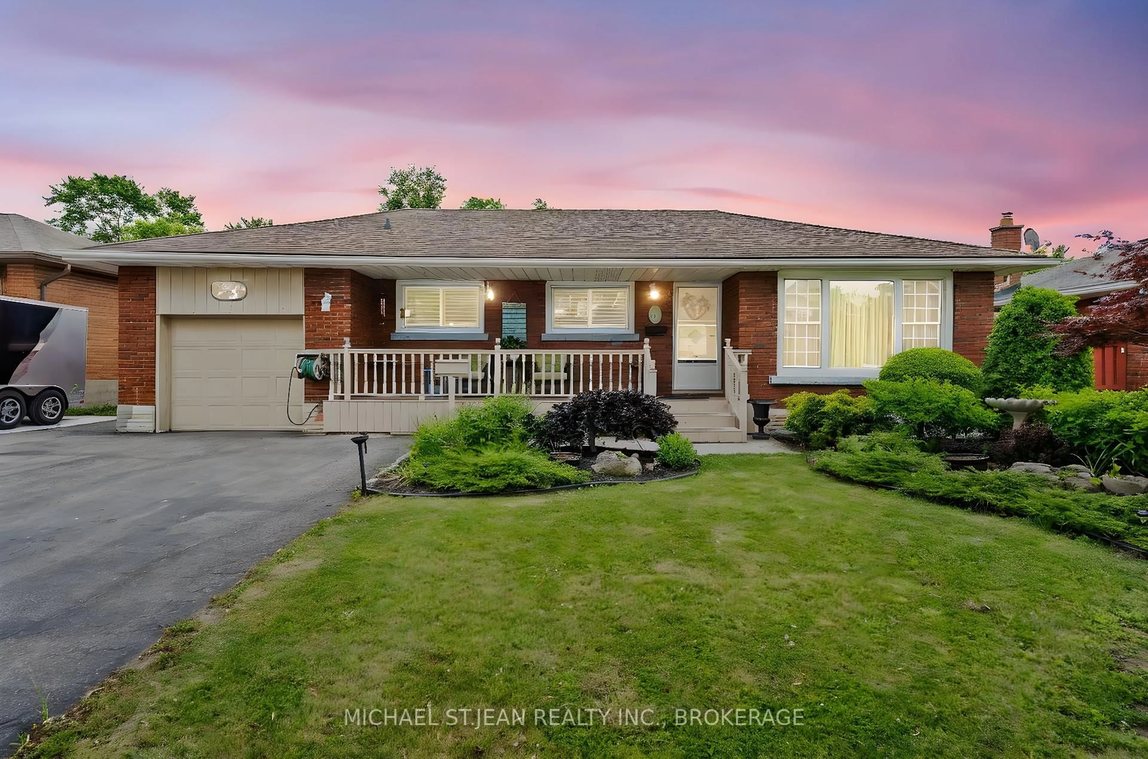 Unknown for 3 McNab Dr, Welland Ontario L3C 2M7
