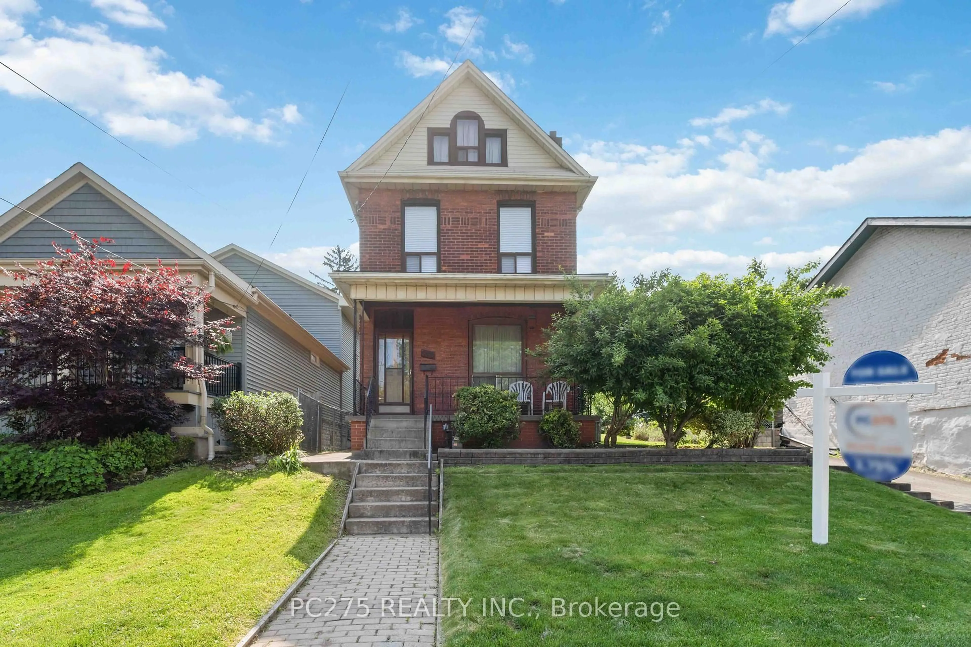 Home with brick exterior material, street for 538 Hughson St, Hamilton Ontario L8L 4N9