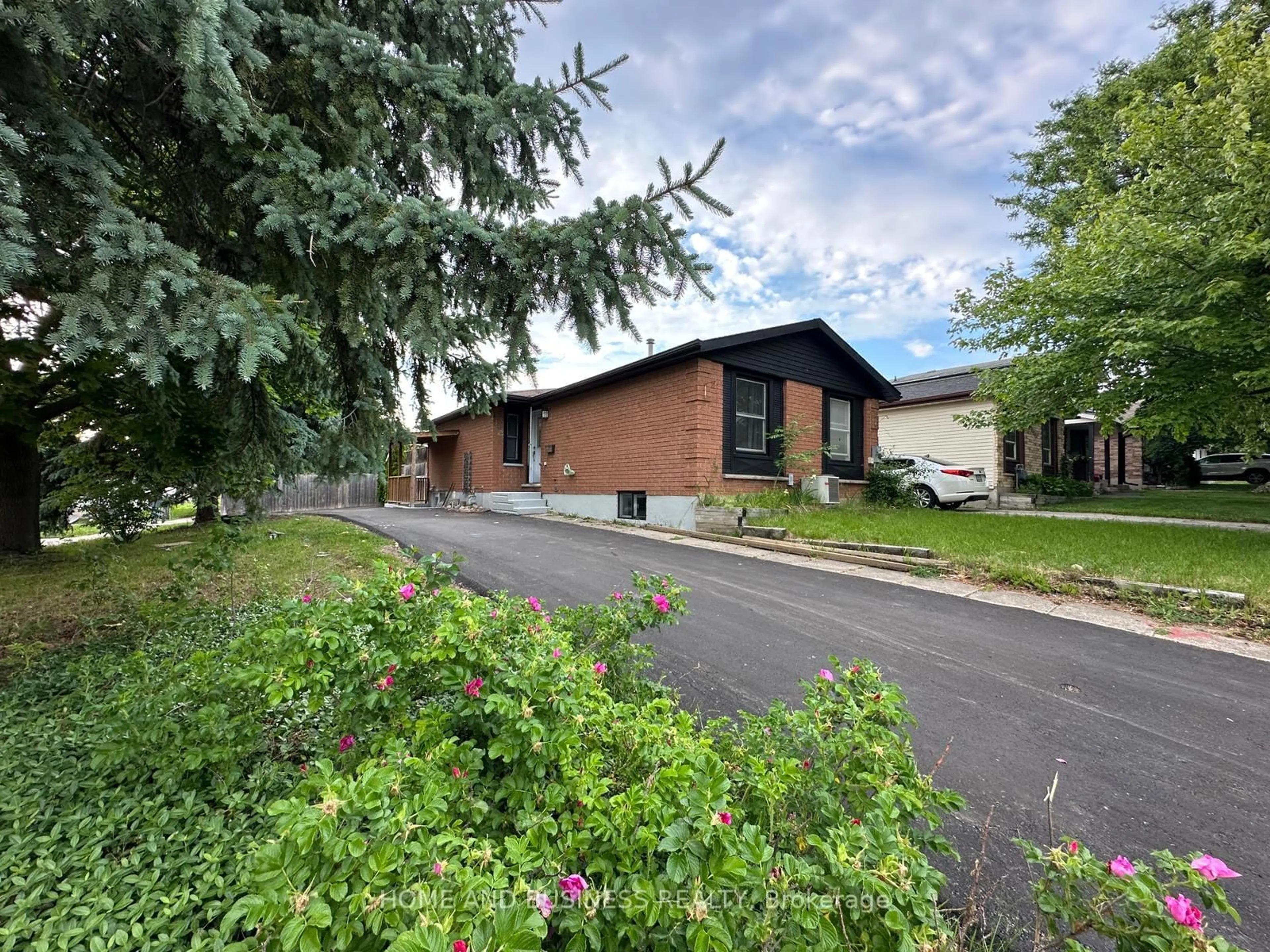 Unknown for 162 Carter Cres, Cambridge Ontario N1R 6A9