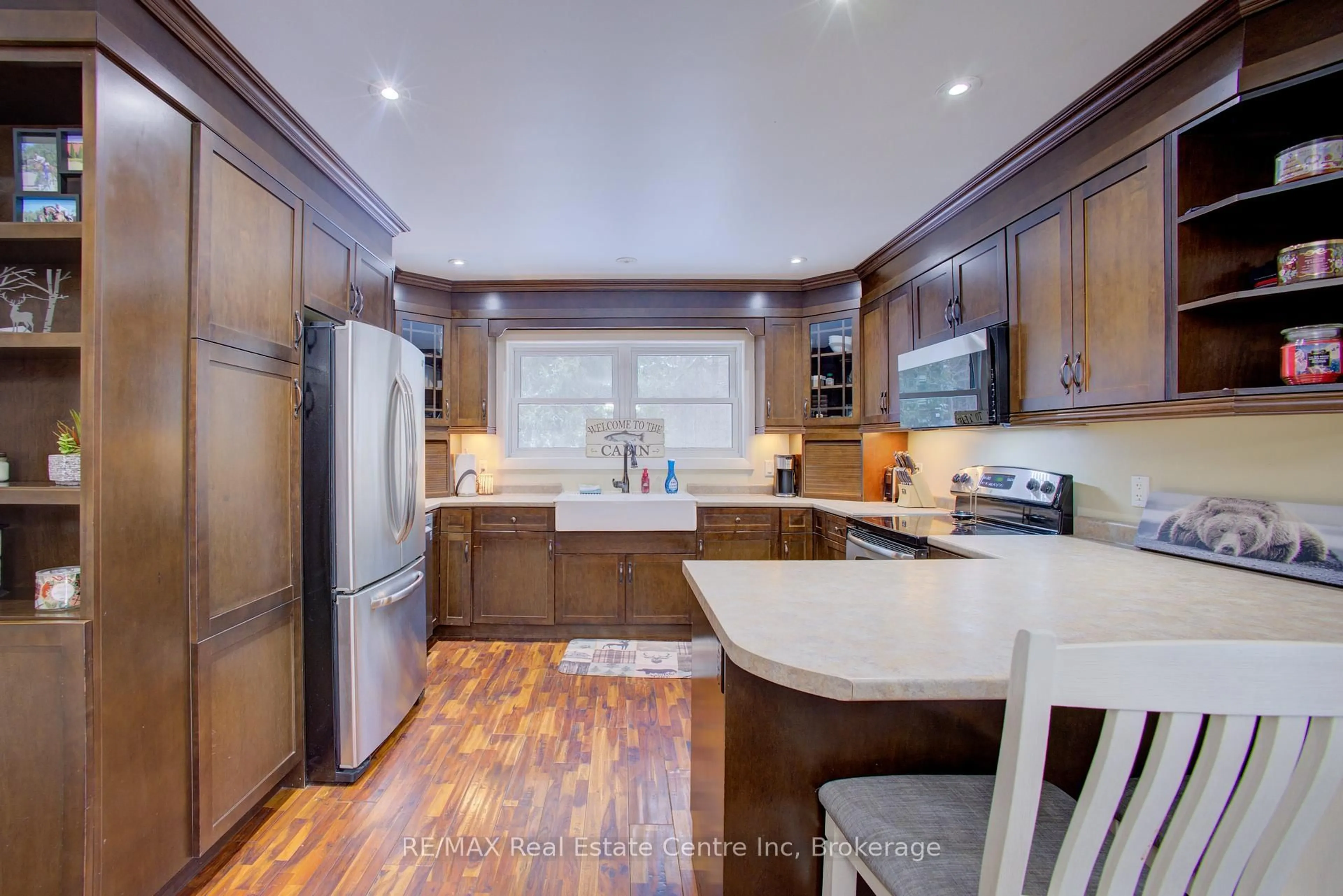 Open concept kitchen, unknown for 49 North Broadway St, Centre Wellington Ontario N0B 1J0