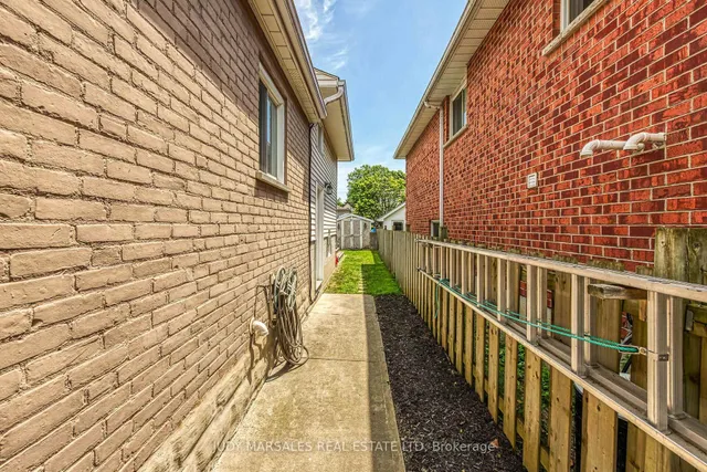 Additional image 14 of 59 East 26th St