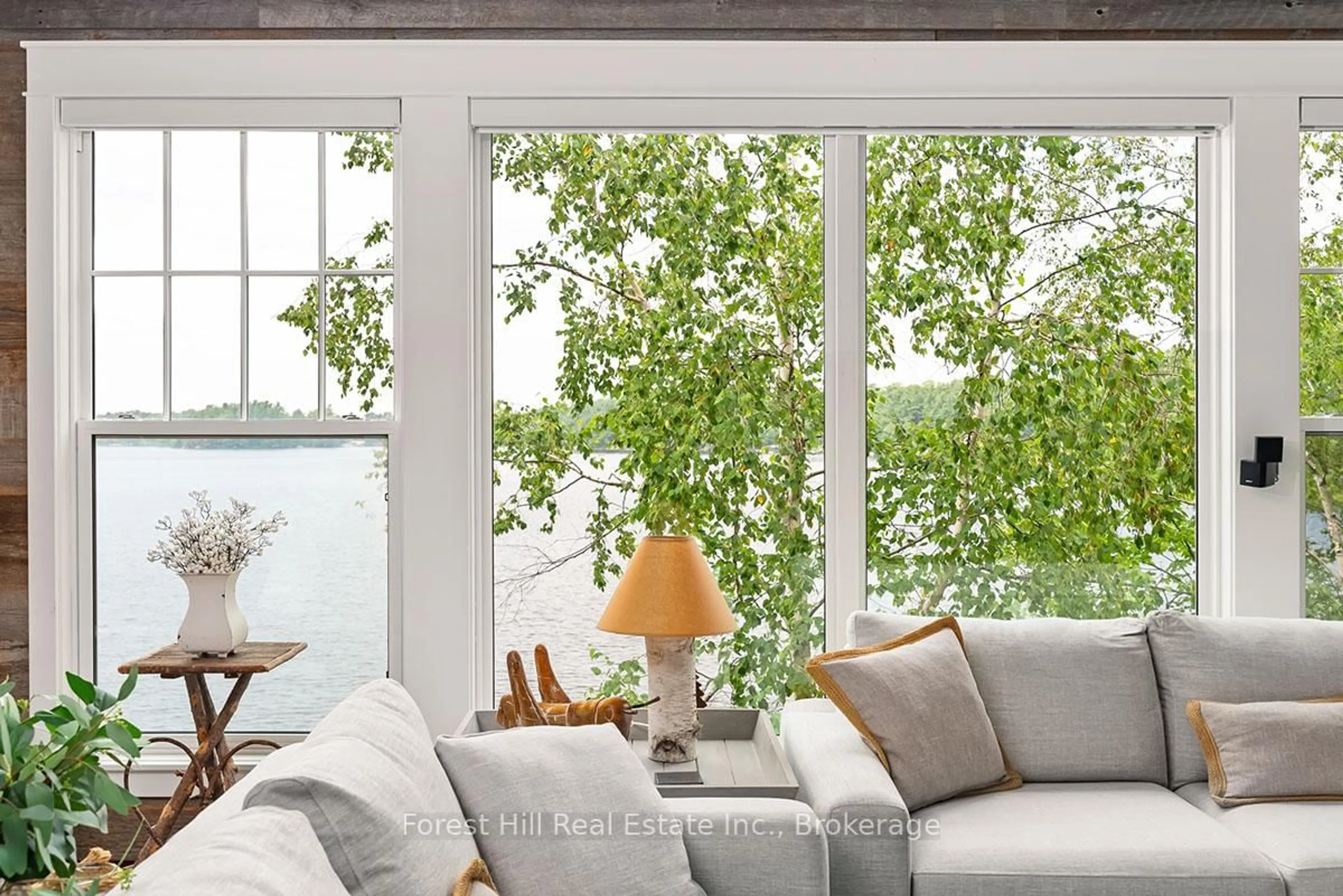 Living room with furniture, unknown for 1064 Long Lake Rd, Muskoka Lakes Ontario P0C 1A0