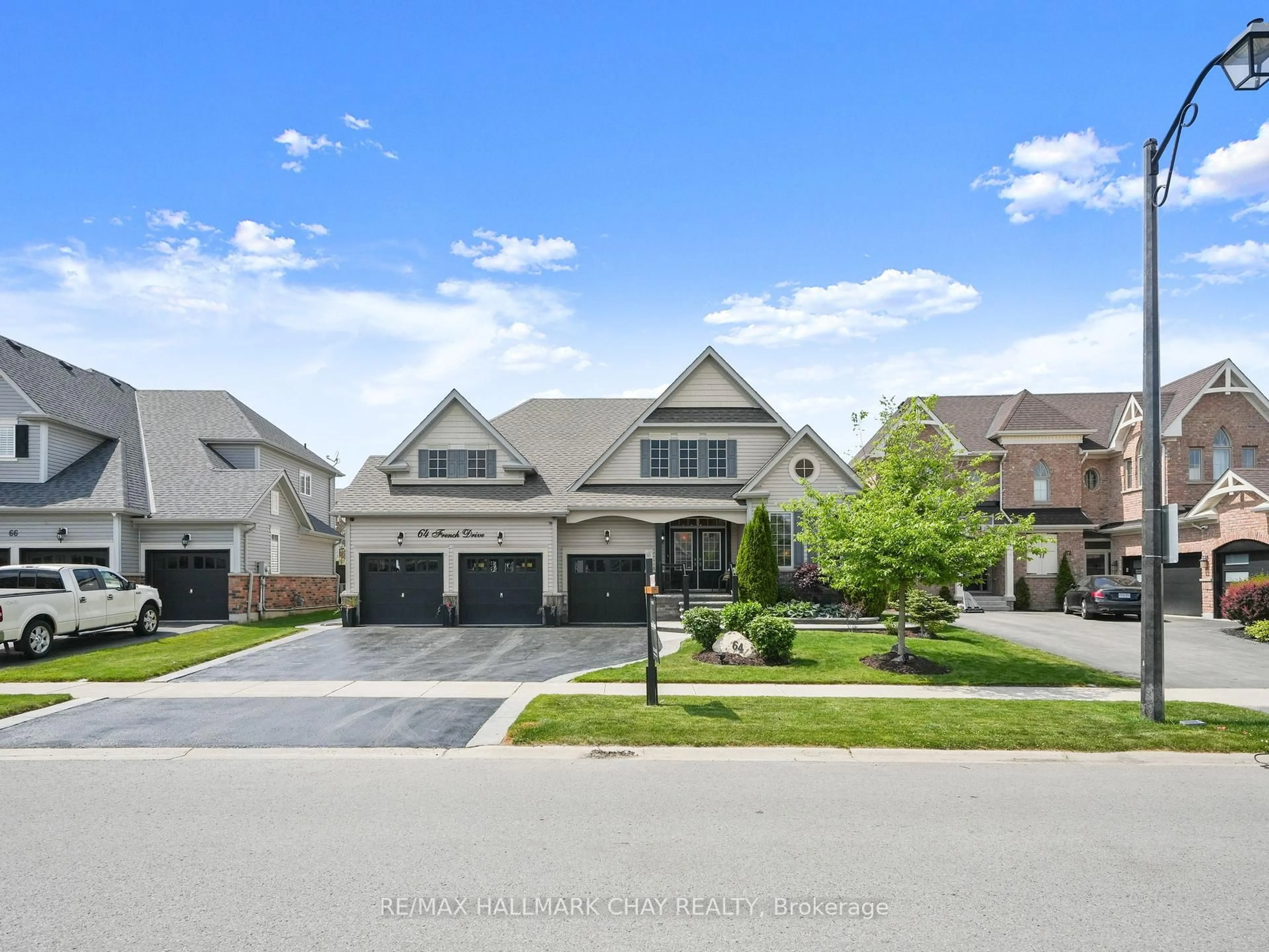 A pic from outside/outdoor area/front of a property/back of a property/a pic from drone, street for 64 French Dr, Mono Ontario L9W 6T3