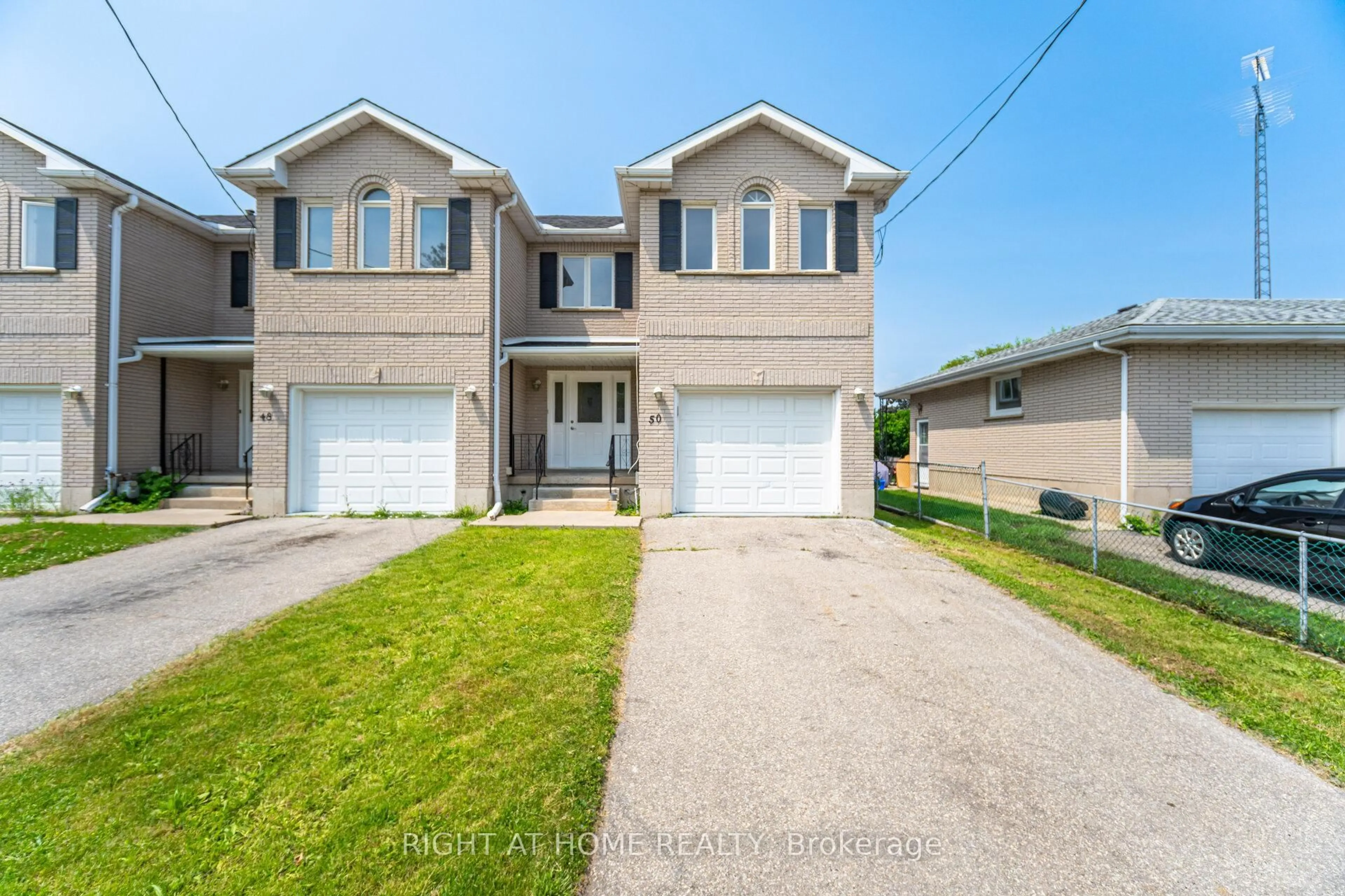 Unknown for 50 Albemarle St, Brantford Ontario N3S 4N6