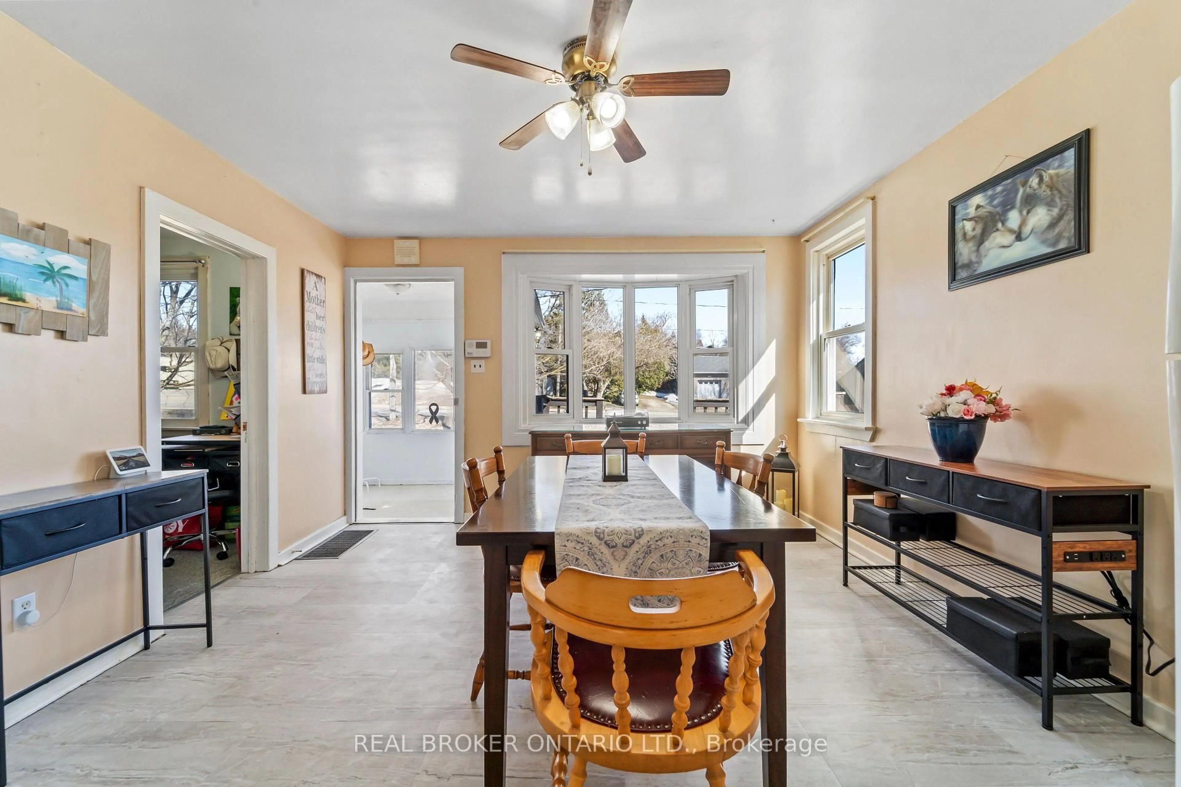 Open concept kitchen, ceramic/tile floor for 248 Bruce St, West Grey Ontario N0G 1R0
