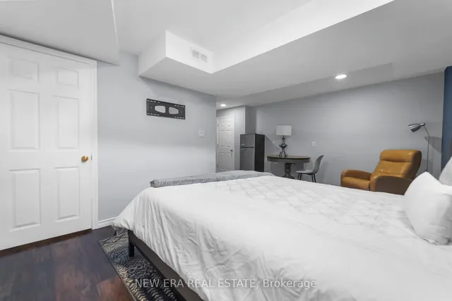 Additional property image - 1523 Upper Gage Ave Unit 10
