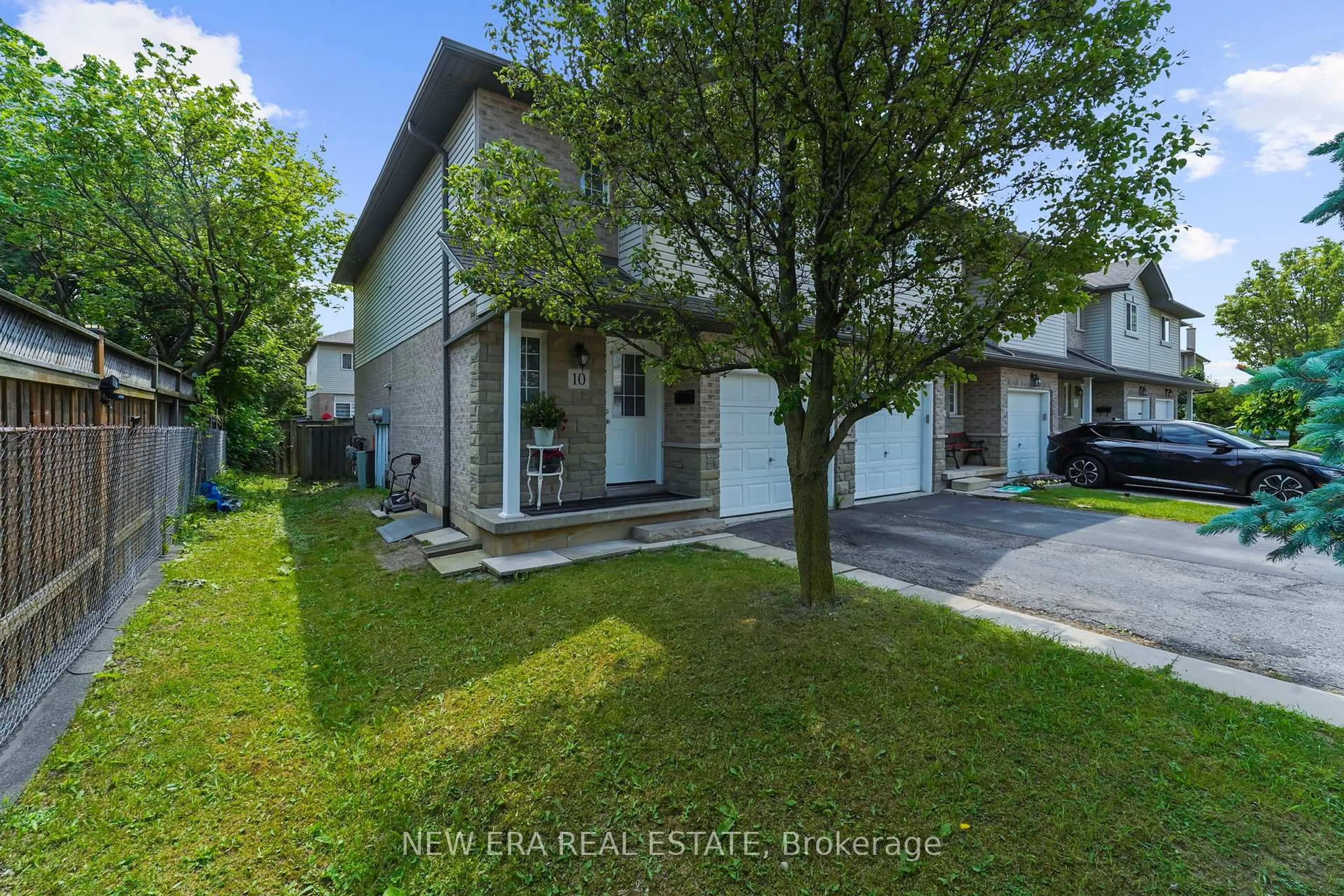 A pic from outside/outdoor area/front of a property/back of a property/a pic from drone, street for 1523 Upper Gage Ave #10, Hamilton Ontario L8W 1E6